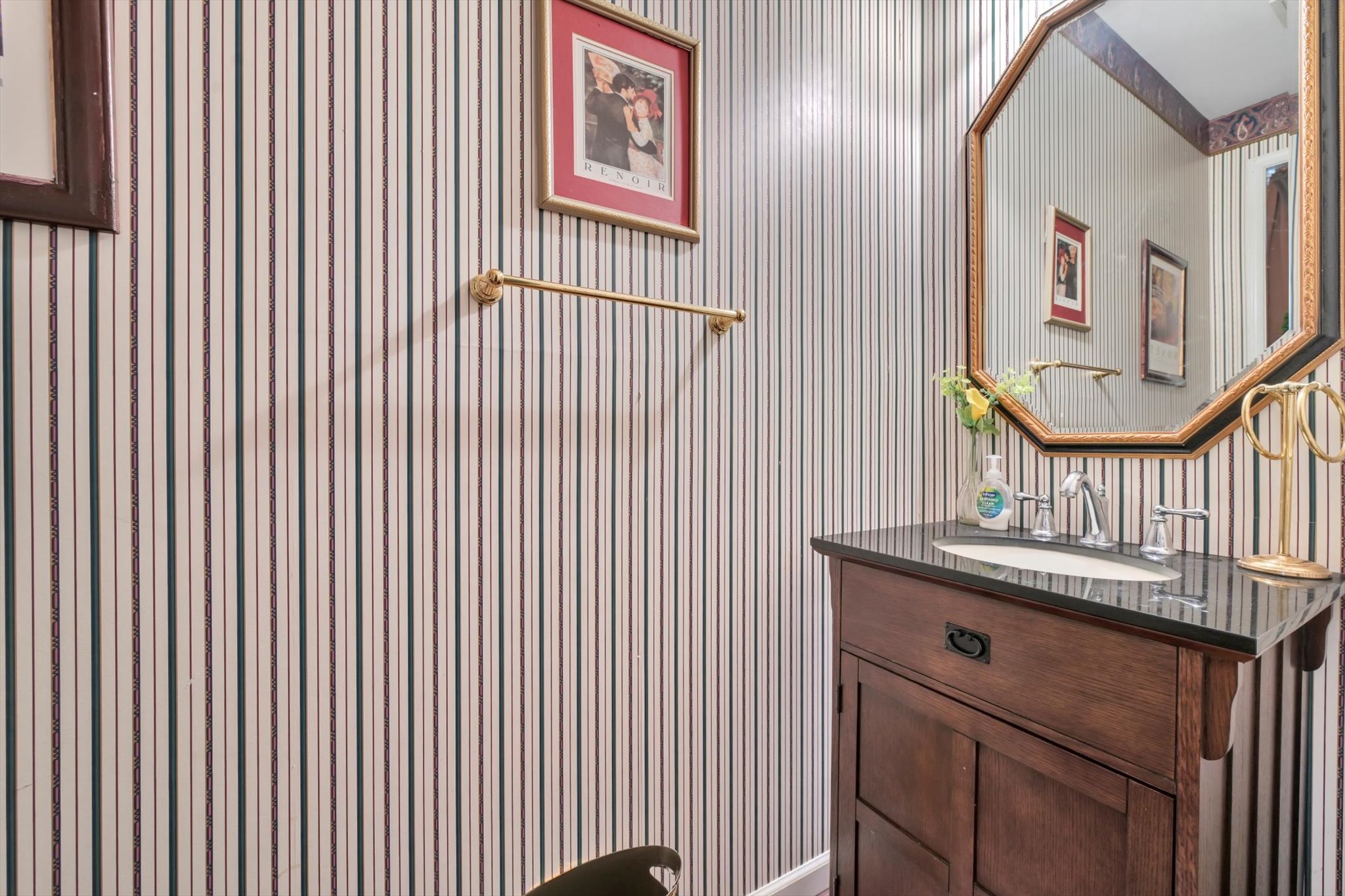 Orwigsburg, Pennsylvania, 17961, United States, 5 Bedrooms Bedrooms, ,4 BathroomsBathrooms,Residential,For Sale,1995162