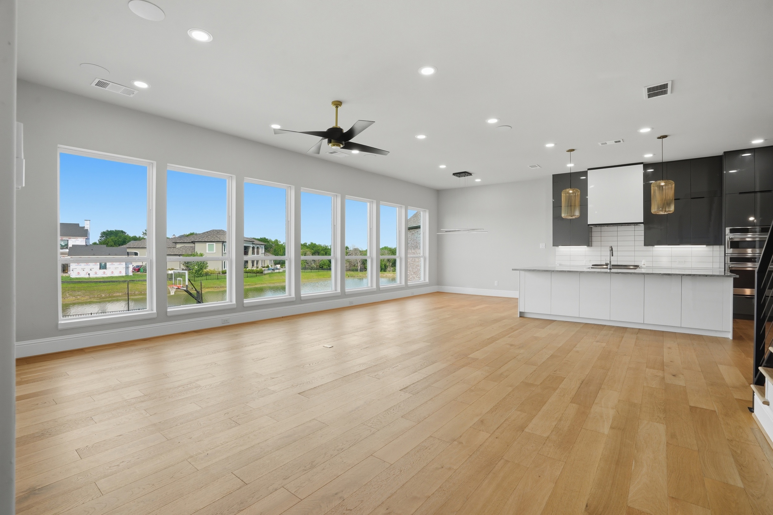  7/5 off Lake Ray Hubbard in Forney with Pool and Pickleball Courts - 物件實景