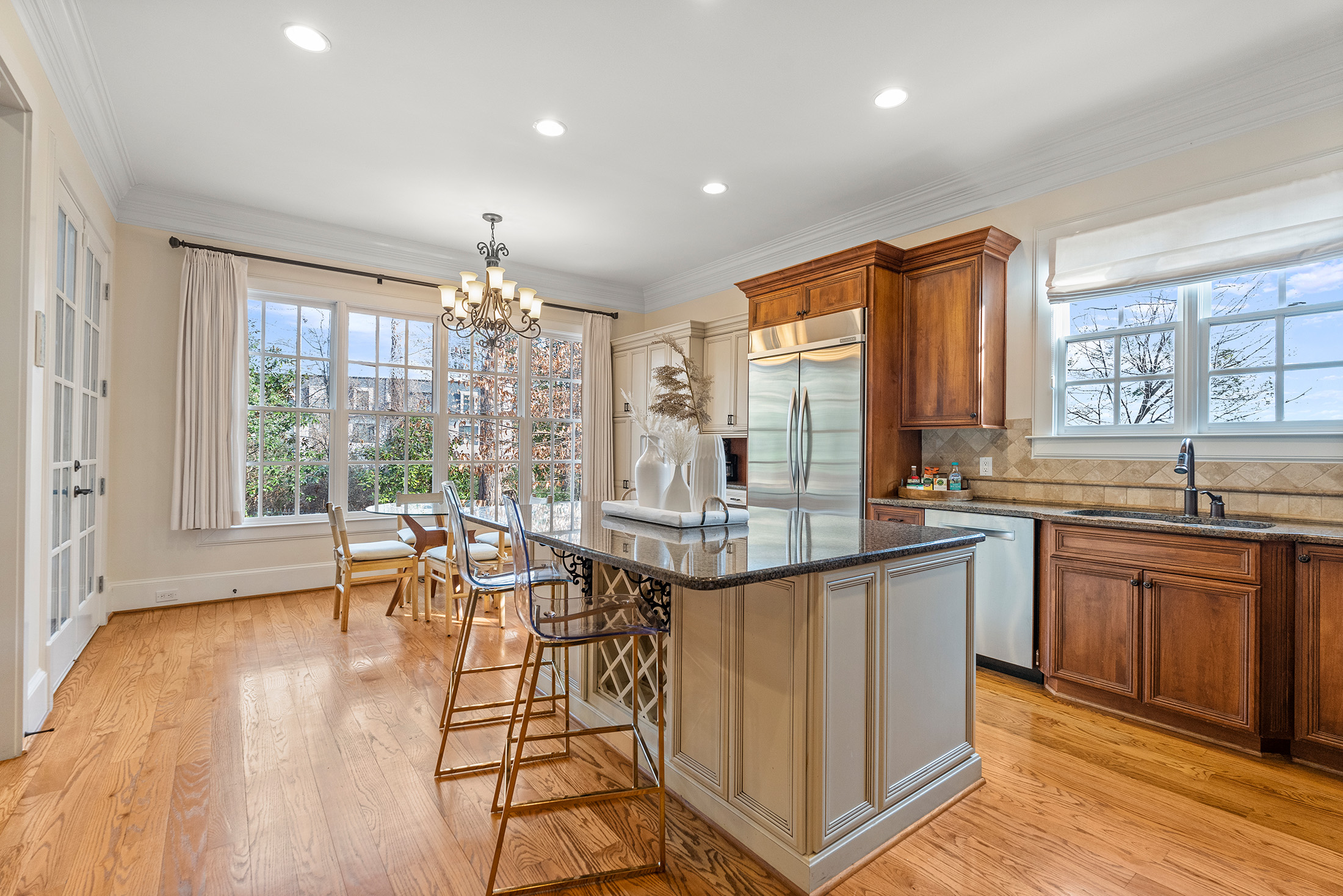  Luxurious Home in Gated Buckhead Community - 物件實景