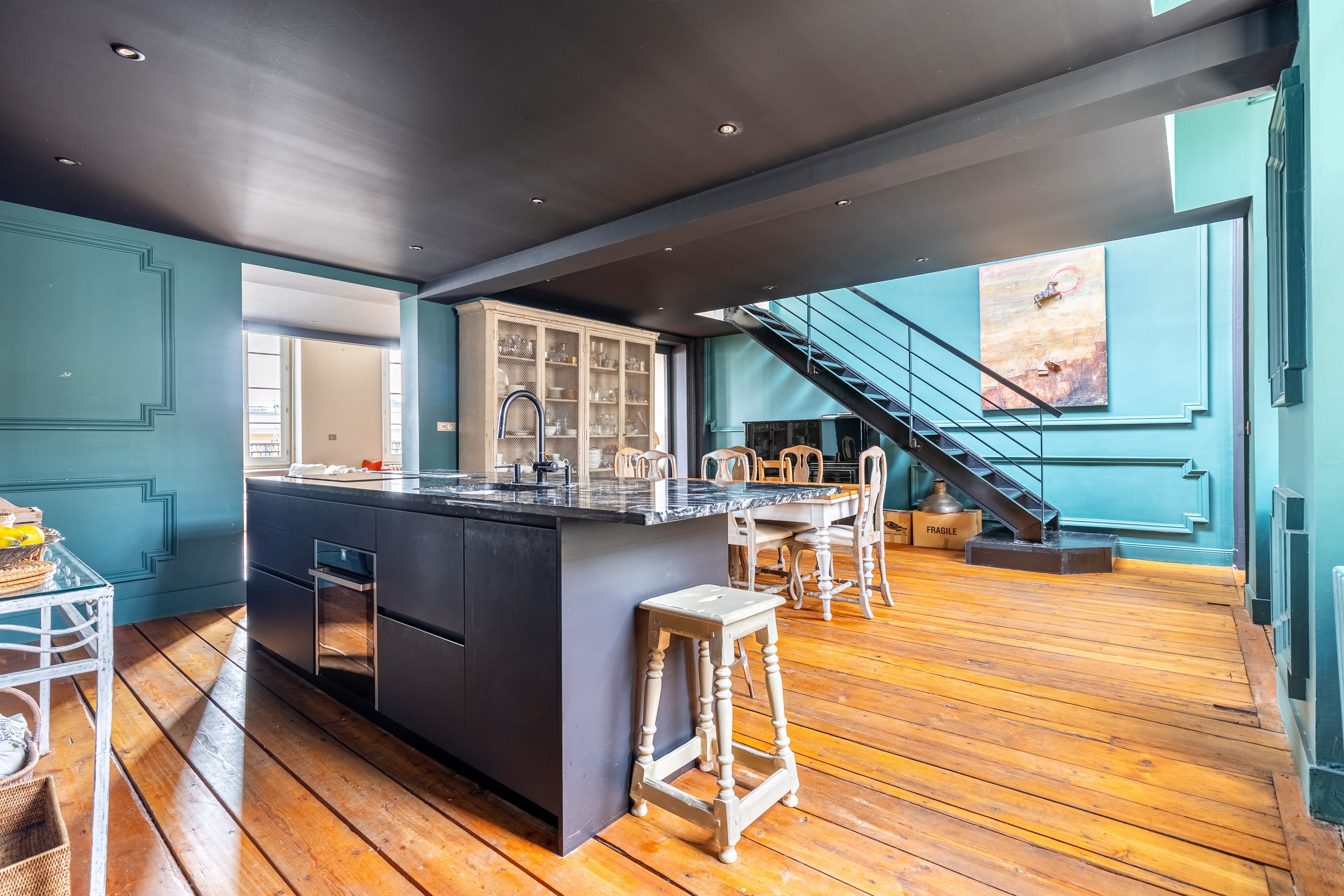  CHARTRONS – EXCEPTIONAL APARTMENT WITH VIEWS OF THE GARONNE AND PRIVATE TERRACE - 物件實景