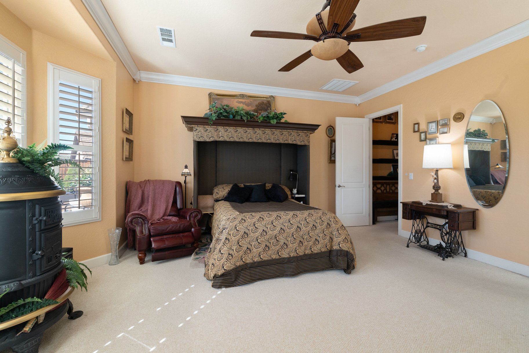  Sierra Canyon’s Largest Floor Plan with Sweeping Mountain & Sunset Views - 物件實景