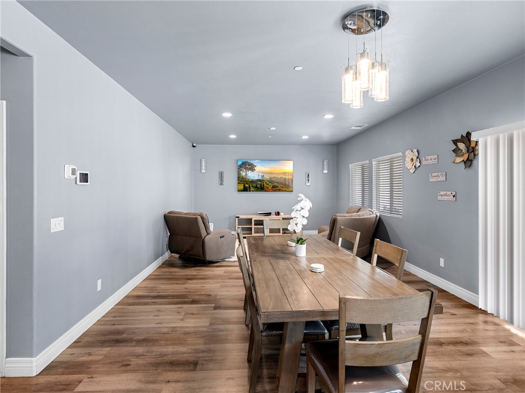 Hesperia, California, 92345, United States, 4 Bedrooms Bedrooms, ,3 BathroomsBathrooms,Residential,For Sale,1874761