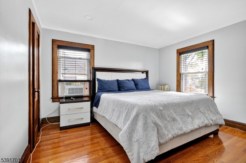 Roselle Park Boro, New Jersey, 07204, United States, 4 Bedrooms Bedrooms, ,3 BathroomsBathrooms,Residential,For Sale,1970229