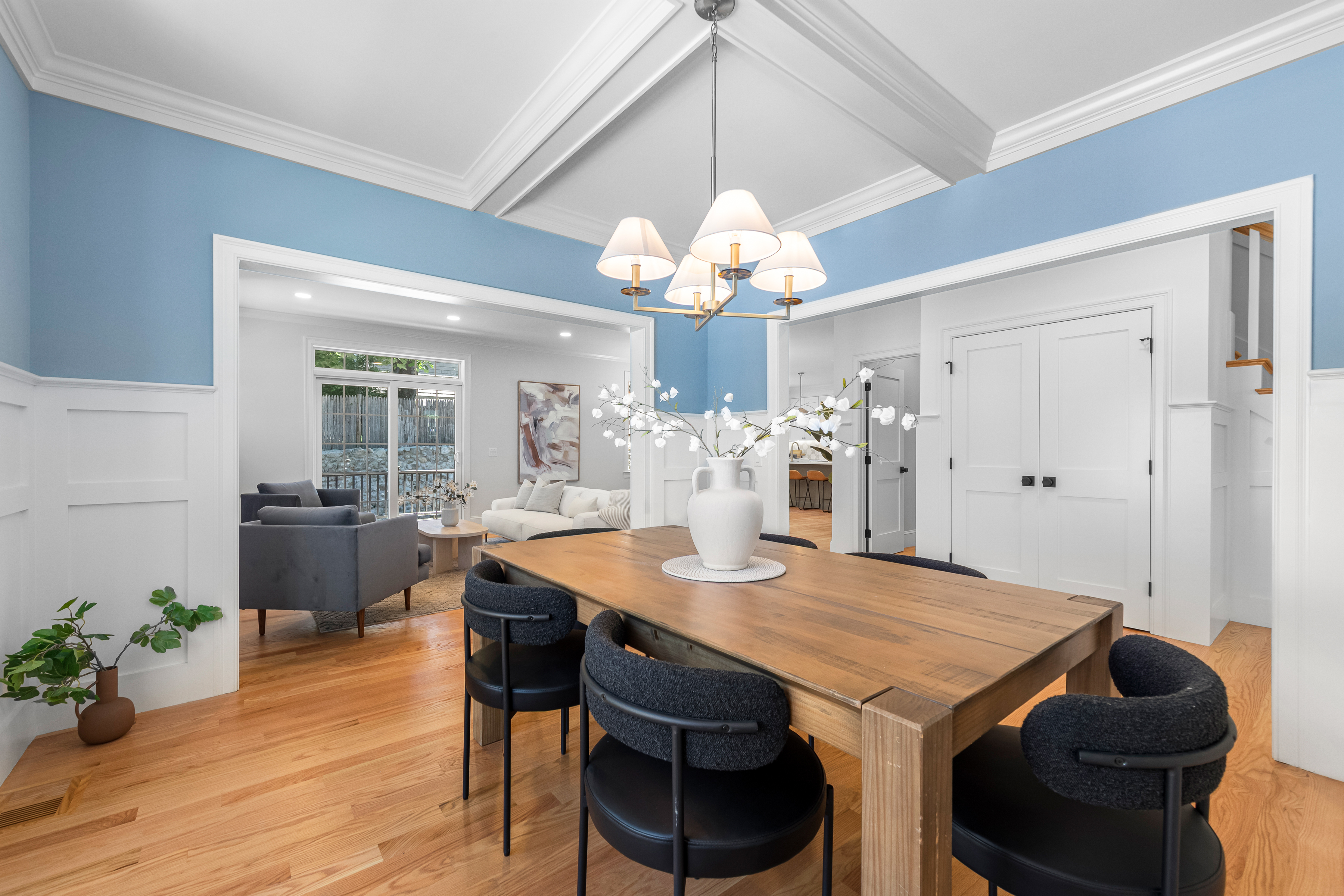  93 Hathaway Circle, Arlington, MA, 02476 - 物件實景