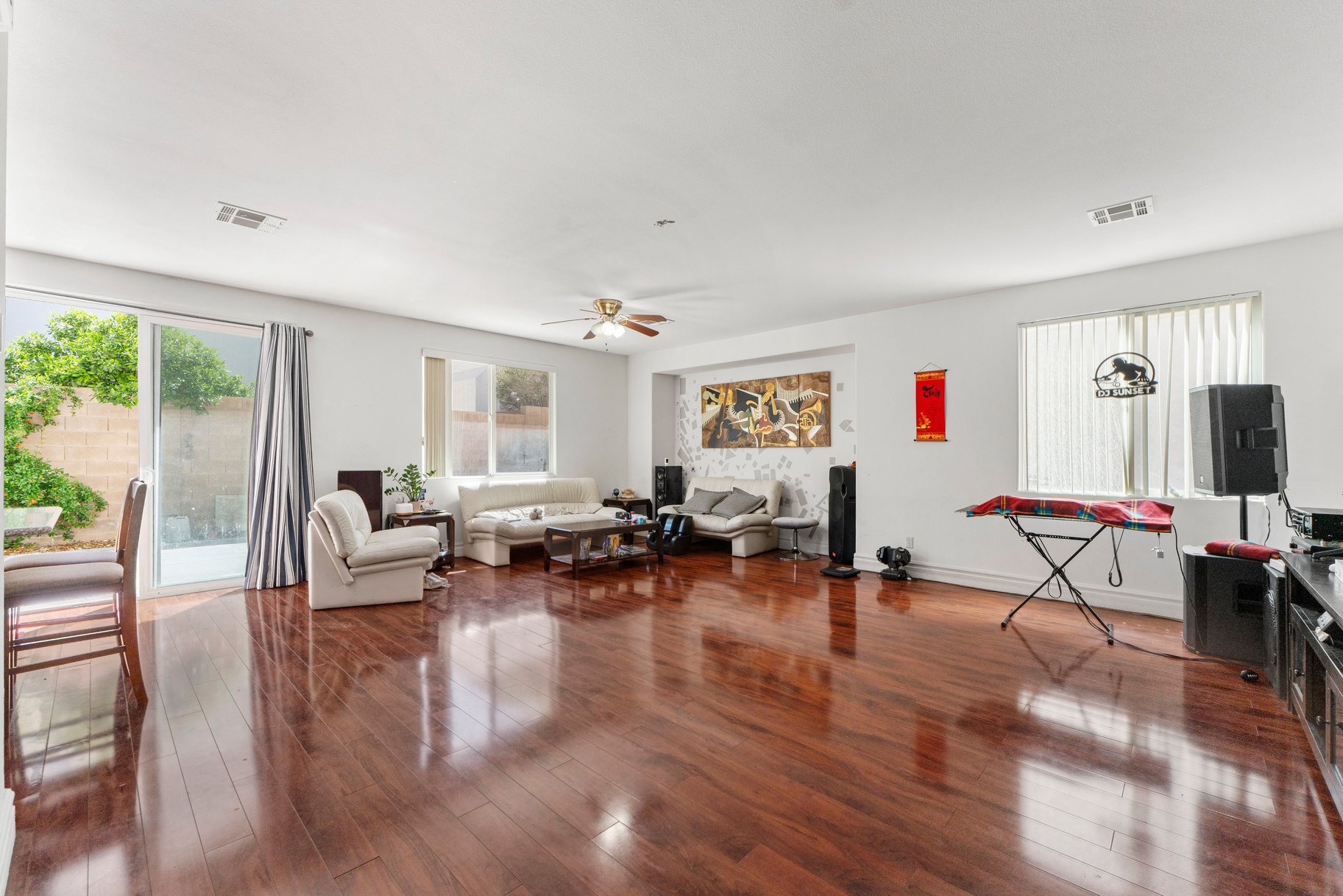  New to Market - 物件實景