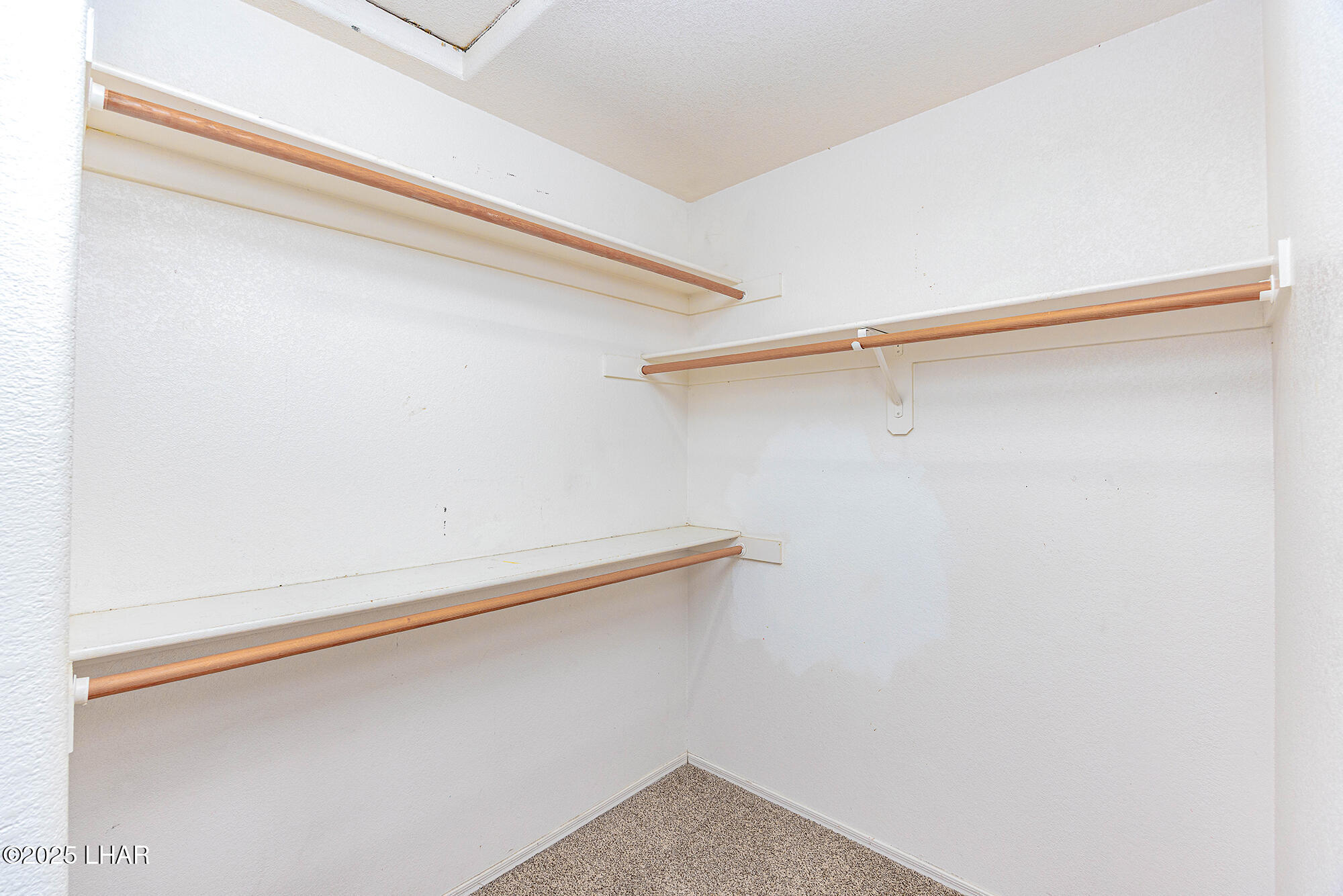 Lake Havasu City, Arizona, 86406, United States, 3 Bedrooms Bedrooms, ,1 BathroomBathrooms,Residential,For Sale,1891865