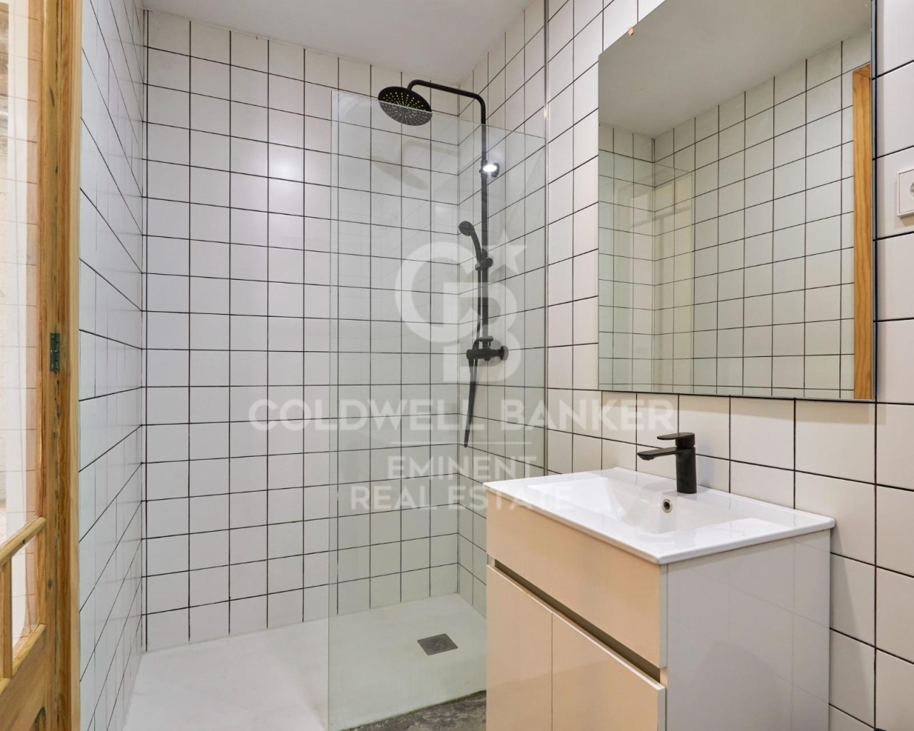 Barcelona, Barcelona, Gr?cia, Vila de Gr?cia Barce, Barcelona, Catalonia, ES, 3 Bedrooms Bedrooms, ,2 BathroomsBathrooms,Residential,For Sale,Barcelona, Barcelona, Gr?cia, Vila de Gr?cia Barce,1449174