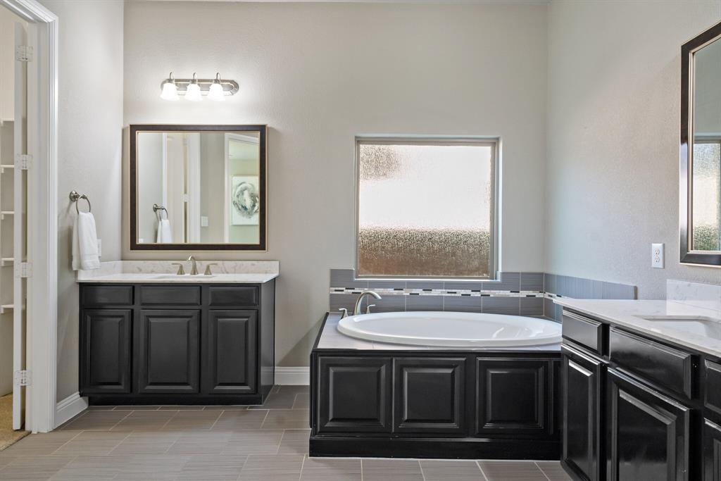 McKinney, Texas, 75071, United States, 3 Bedrooms Bedrooms, ,3 BathroomsBathrooms,Residential,For Sale,1751300