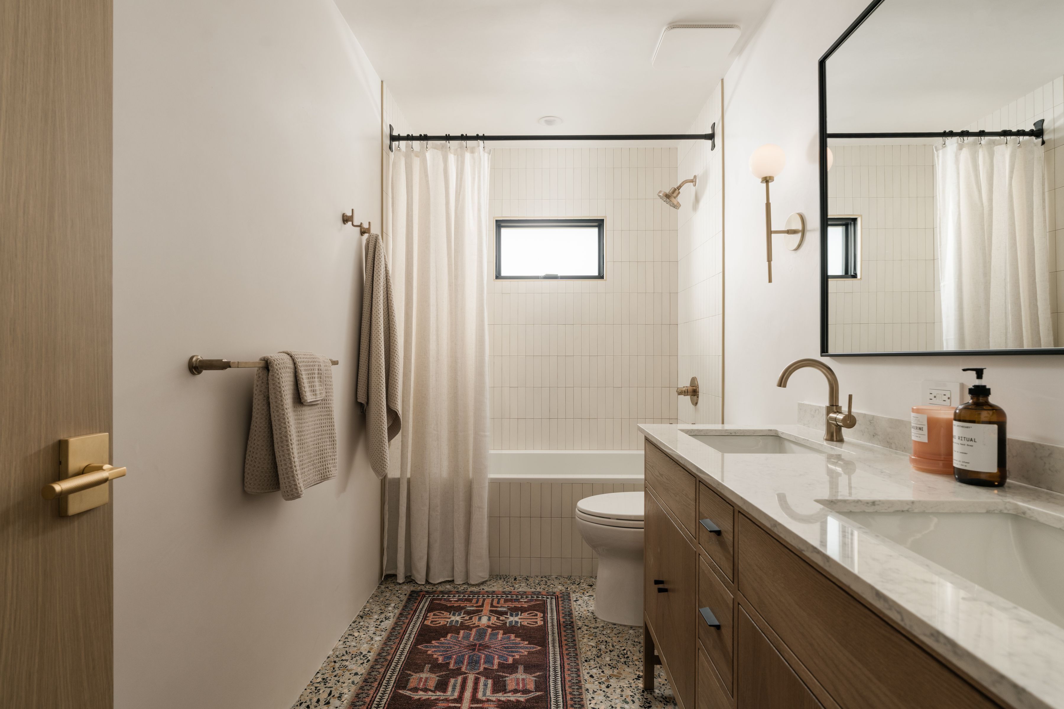  Modern Coastal Sanctuary - 物件實景