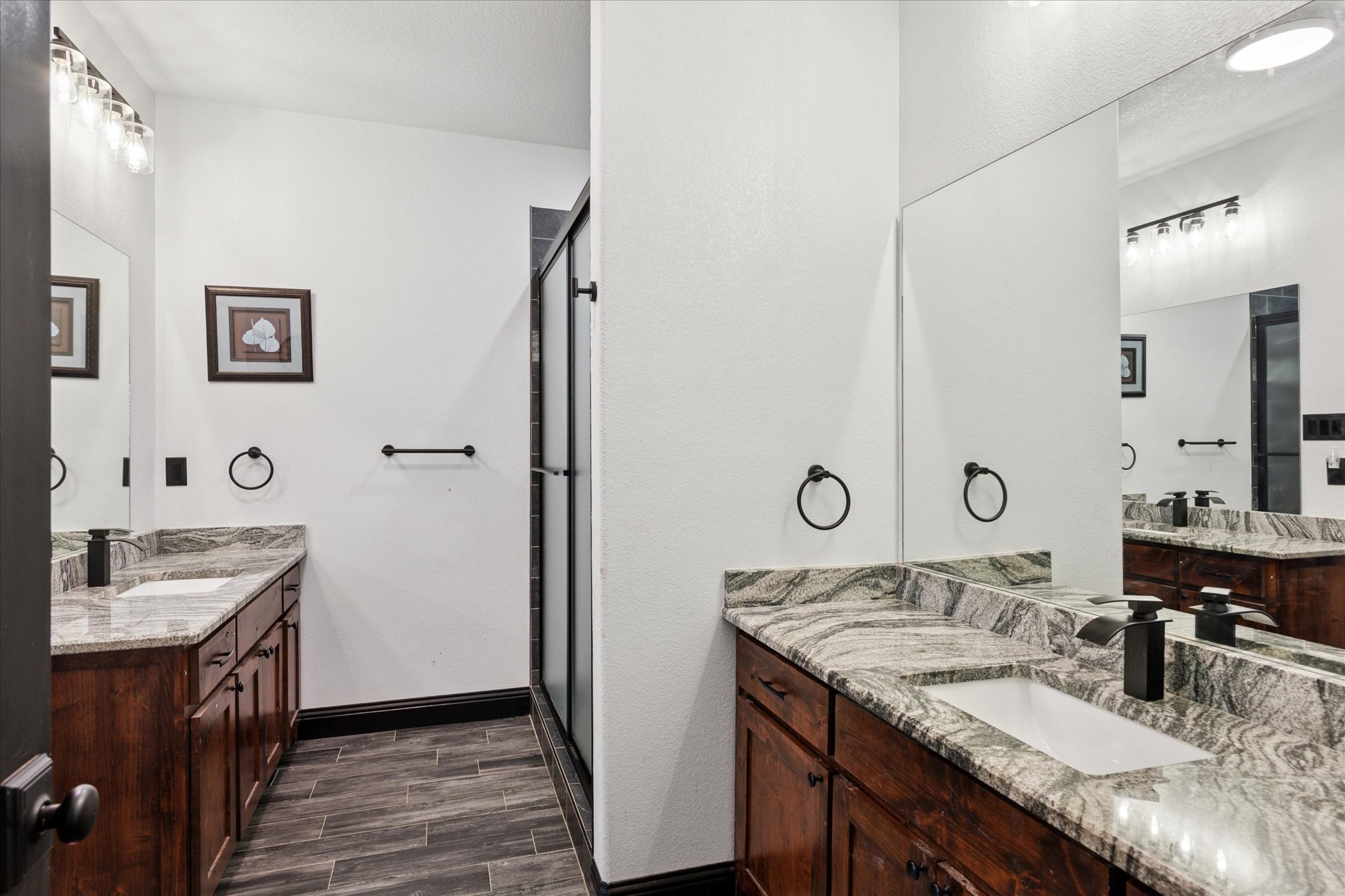 Bowie, Texas, 76230, United States, 4 Bedrooms Bedrooms, ,4 BathroomsBathrooms,Residential,For Sale,1895366
