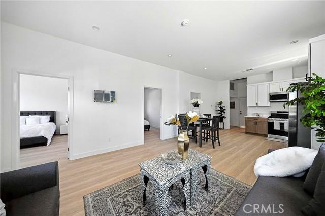 Paramount, California, 90723, United States, ,Residential,For Sale,1936983