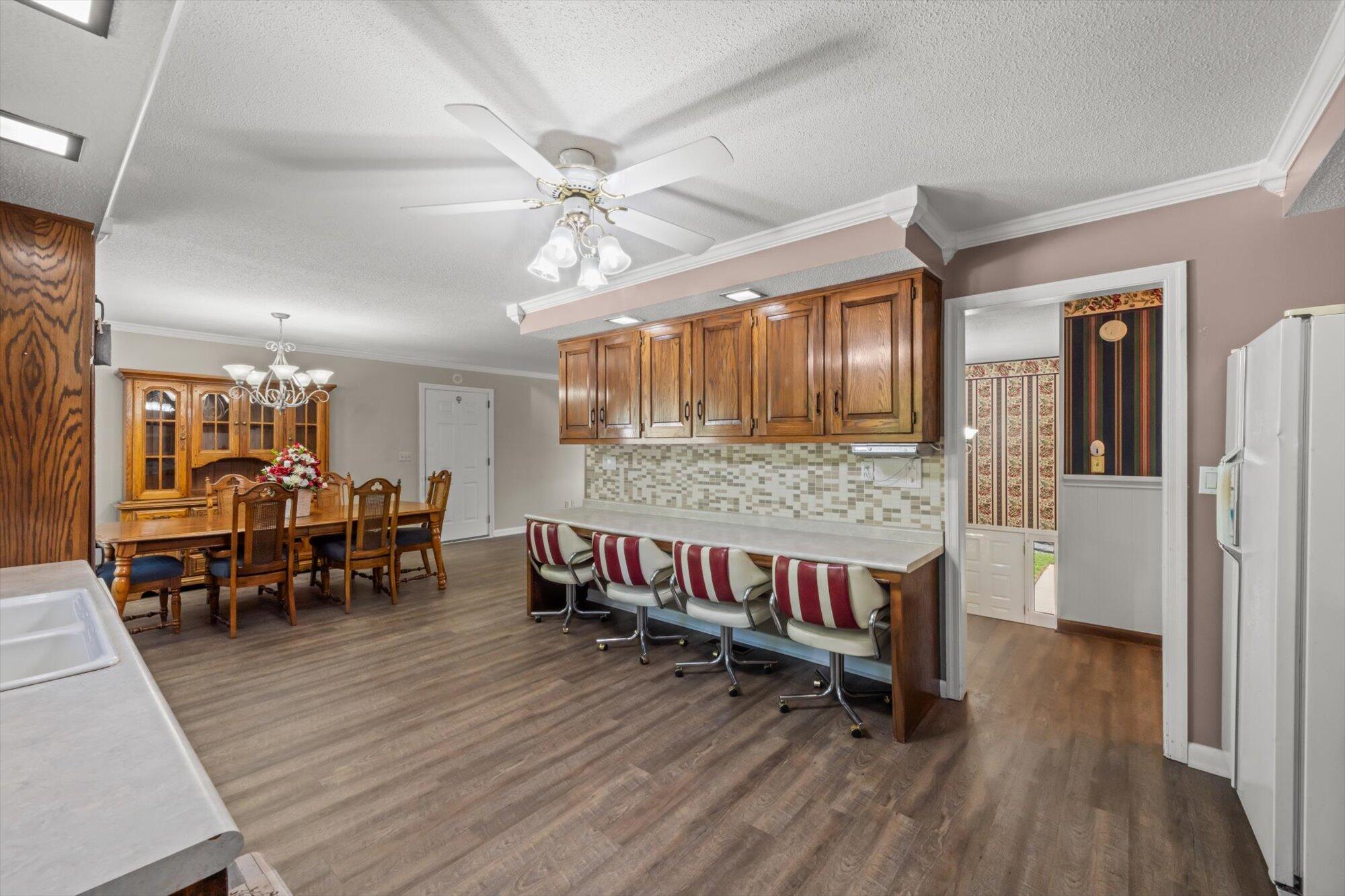 Athens, Tennessee, 37303, United States, 4 Bedrooms Bedrooms, ,3 BathroomsBathrooms,Residential,For Sale,1983022