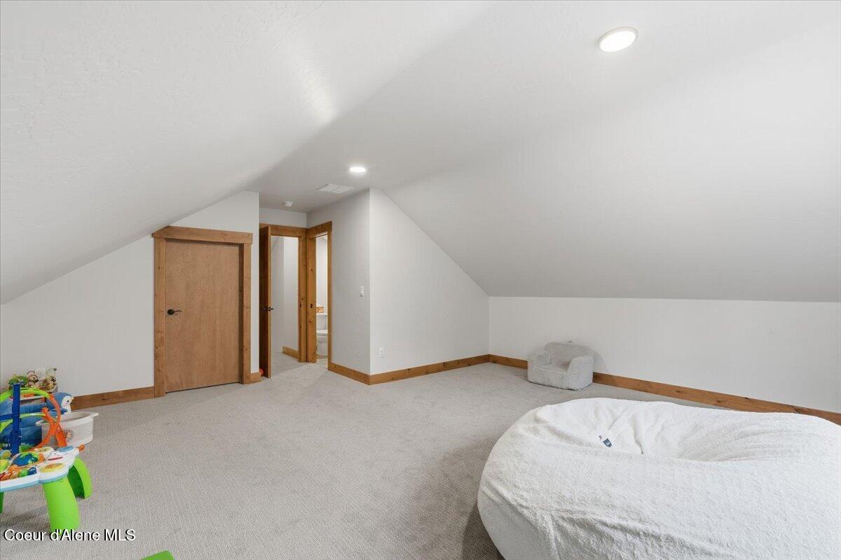 Oldtown, Idaho, 83822, United States, 5 Bedrooms Bedrooms, ,4 BathroomsBathrooms,Residential,For Sale,1992429