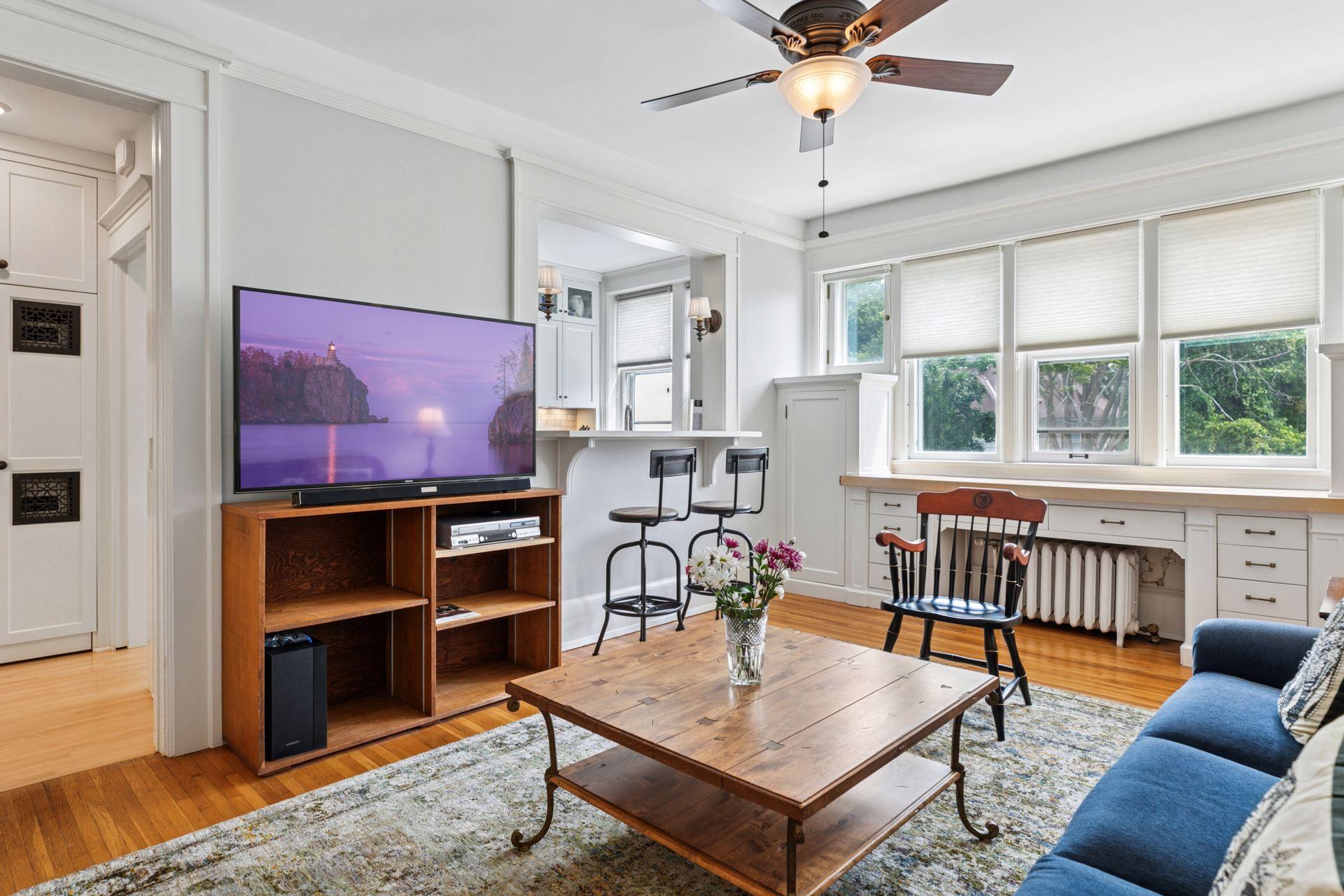 Saint Paul, Minnesota, 55102, United States, 3 Bedrooms Bedrooms, ,1 BathroomBathrooms,Residential,For Sale,1940407