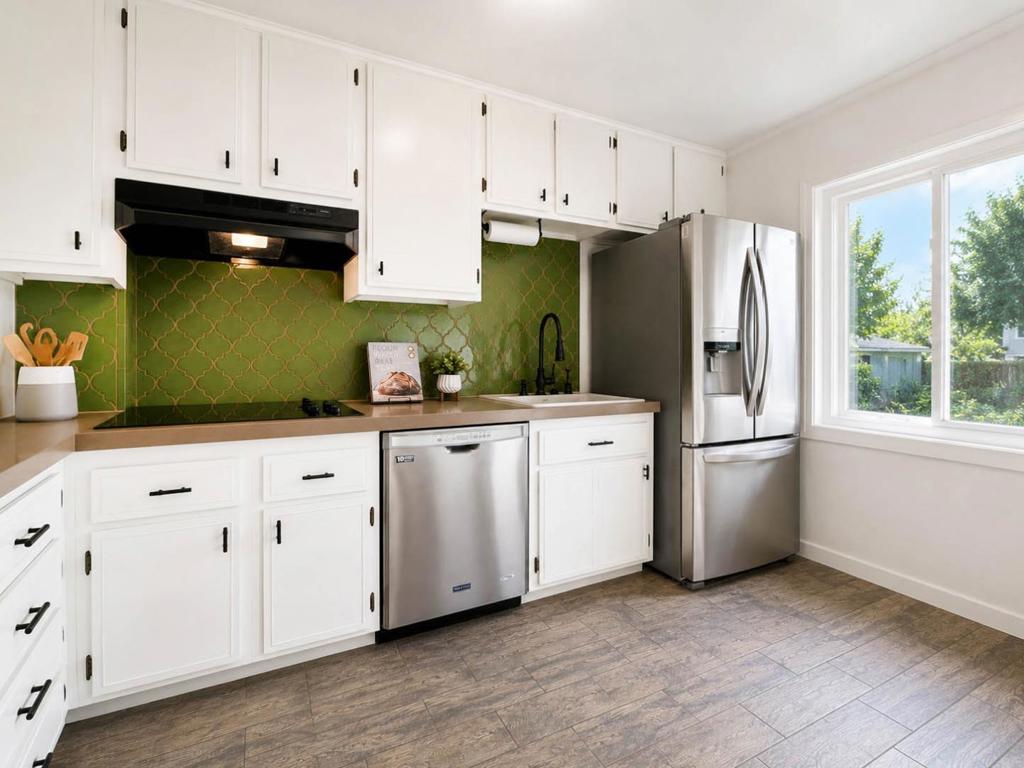 San Mateo, California, 94401, United States, 2 Bedrooms Bedrooms, ,1 BathroomBathrooms,Residential,For Sale,2049051