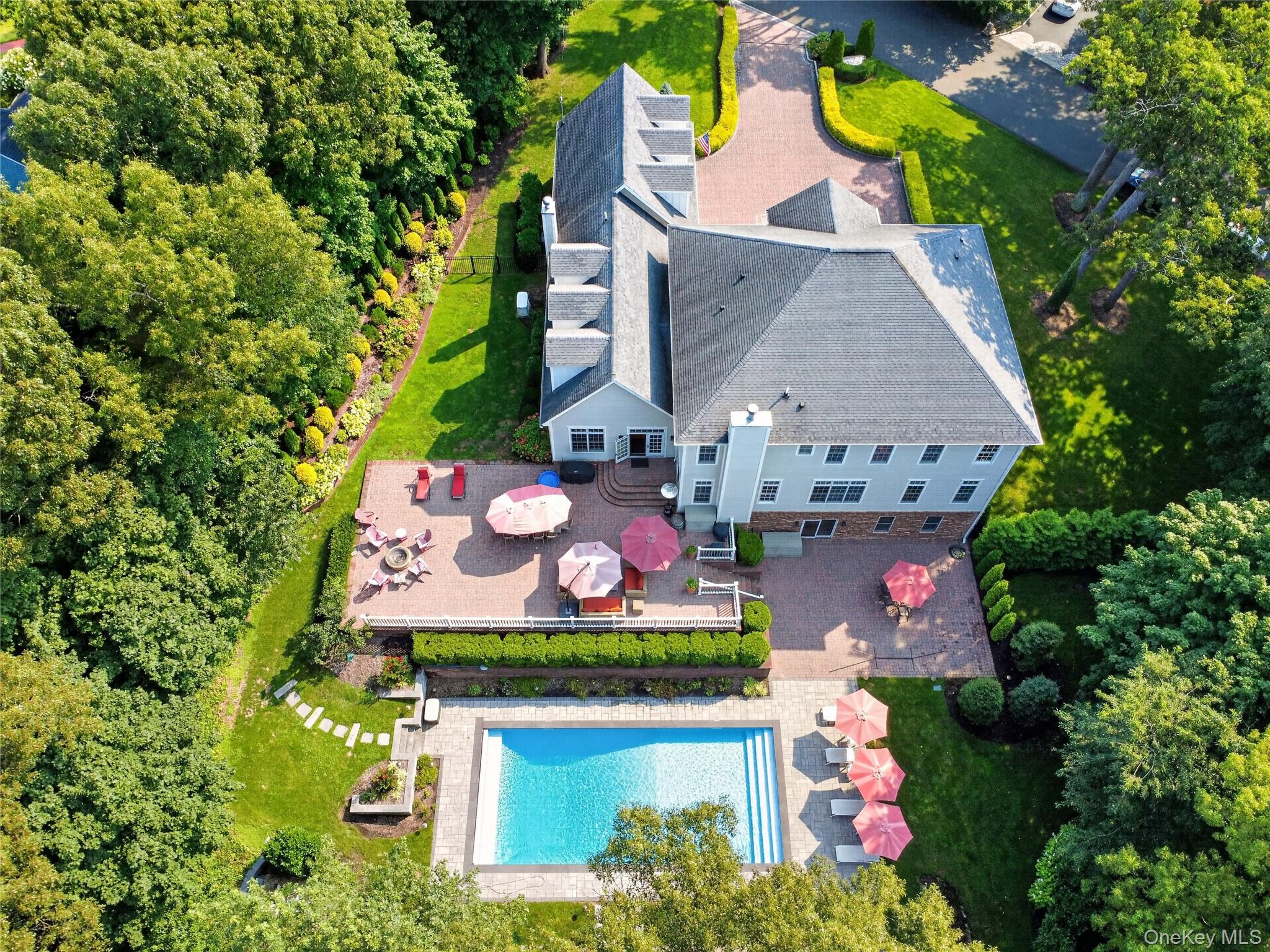  15 Thorman Lane, Huntington, NY, 11743 - 物件實景