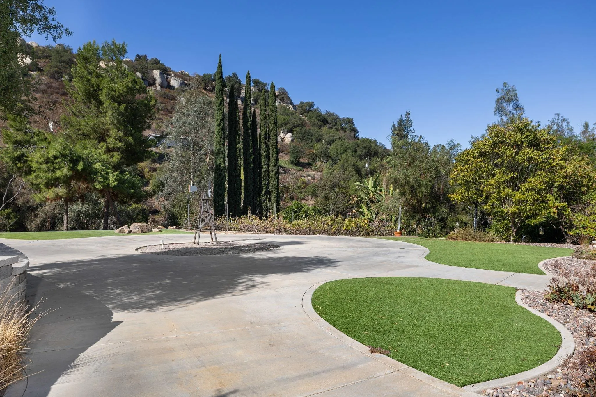 El Cajon, California, 92021, United States, 3 Bedrooms Bedrooms, ,3 BathroomsBathrooms,Residential,For Sale,1942196