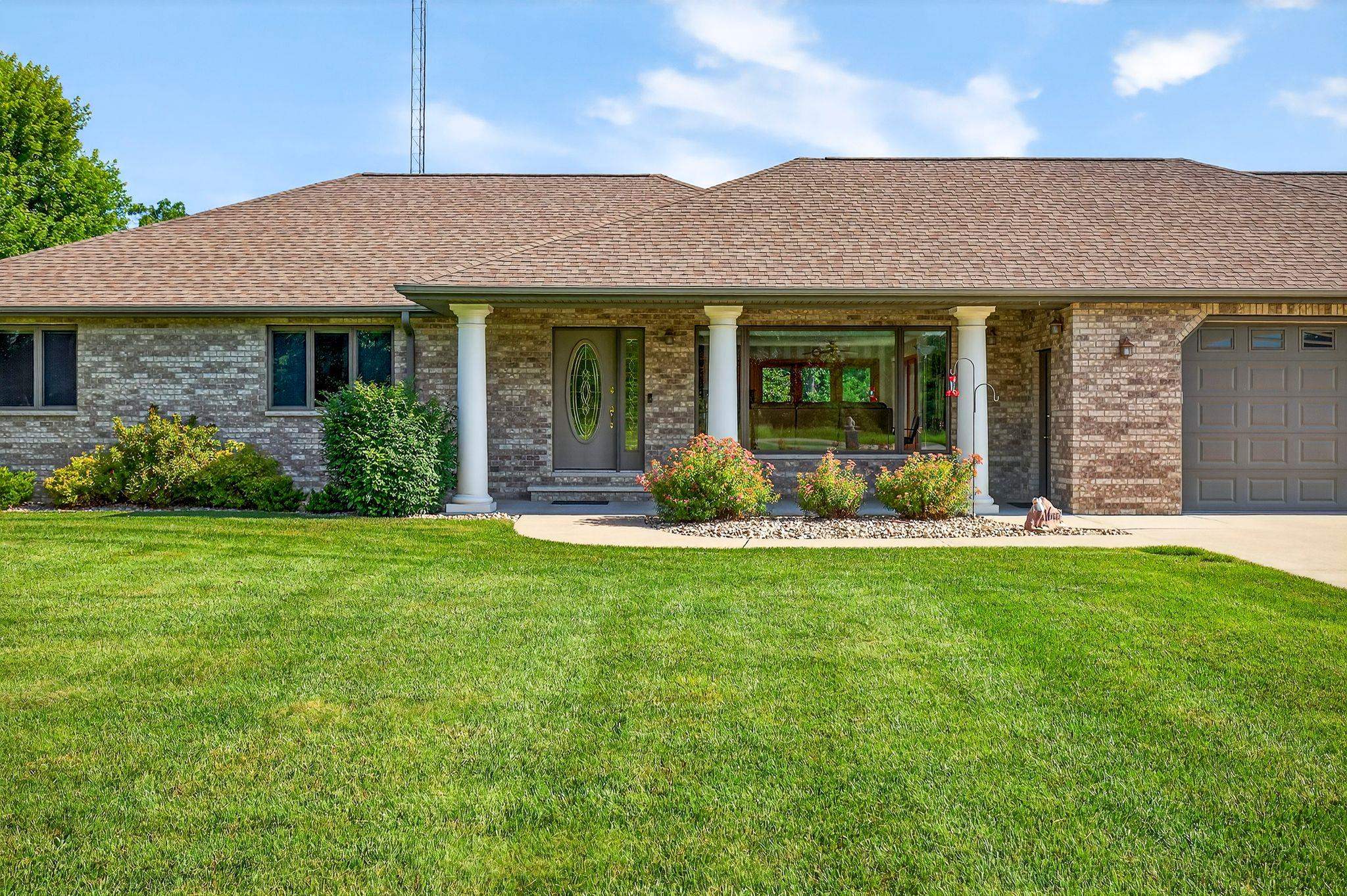 Redgranite, Wisconsin, 54970, United States, 3 Bedrooms Bedrooms, ,3 BathroomsBathrooms,Residential,For Sale,1982577