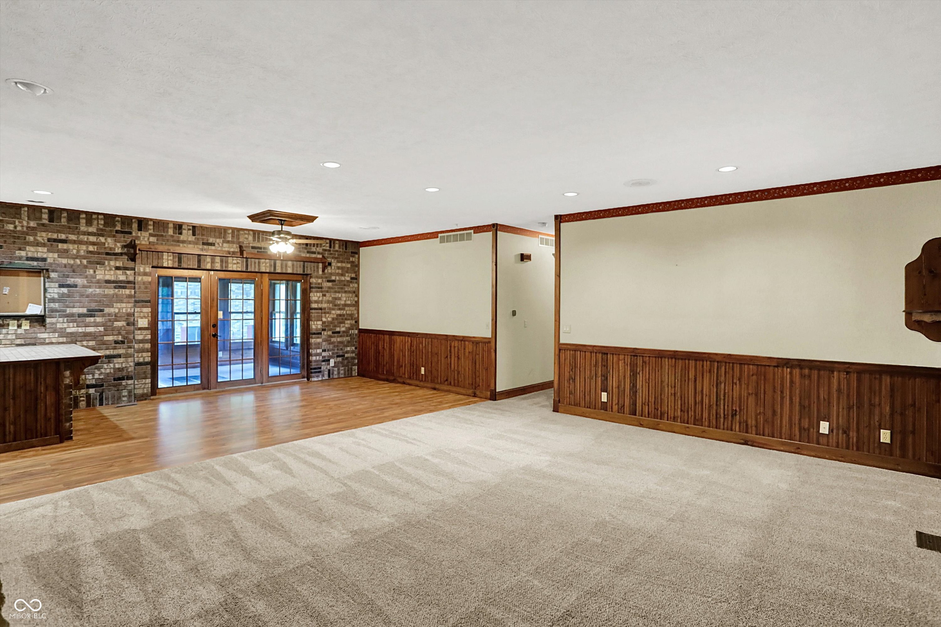 Lafayette, Indiana, 47905, United States, 3 Bedrooms Bedrooms, ,4 BathroomsBathrooms,Residential,For Sale,1979408