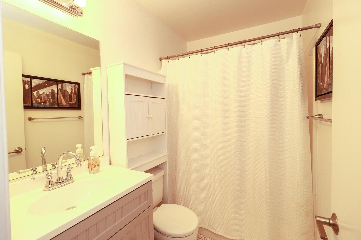 Palm Springs, California, 92262, United States, 4 Bedrooms Bedrooms, ,2 BathroomsBathrooms,Residential,For Sale,1932666