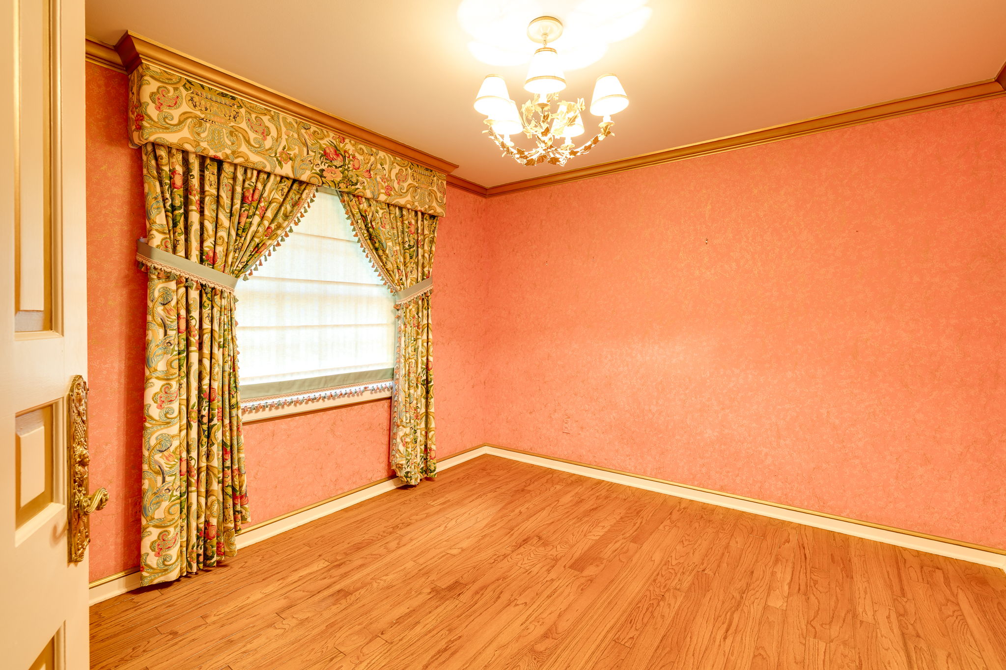  7104 Brentwood Road, Nichols Hills, OK 73116 - 物件實景