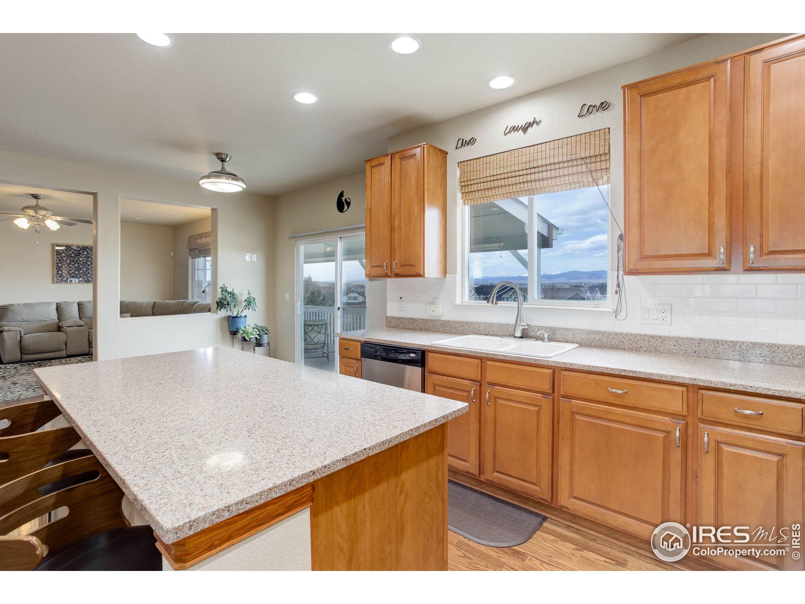 Erie, Colorado, 80516, United States, 5 Bedrooms Bedrooms, ,5 BathroomsBathrooms,Residential,For Sale,1906892