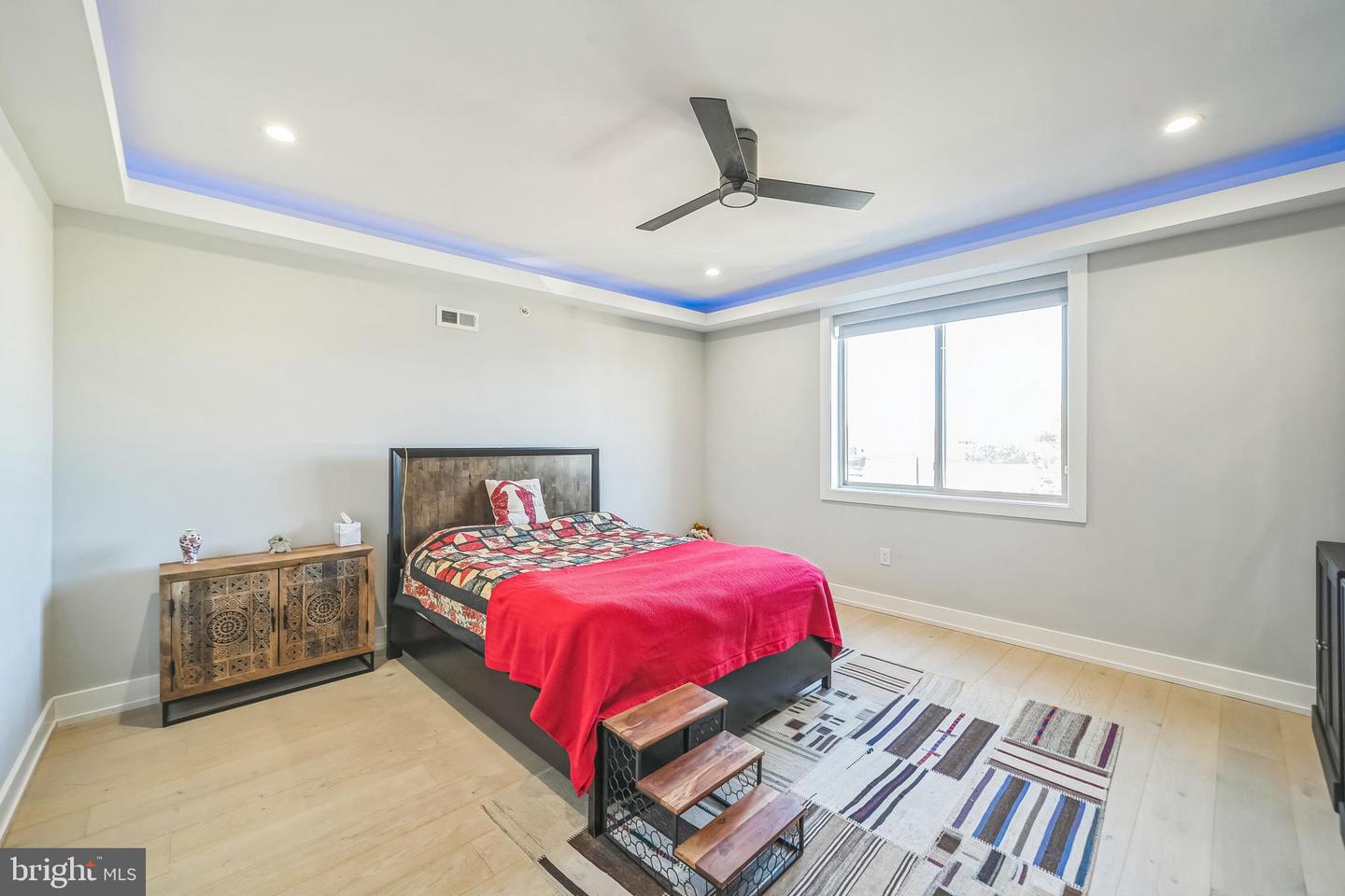Philadelphia, Pennsylvania, 19146, United States, 4 Bedrooms Bedrooms, ,5 BathroomsBathrooms,Residential,For Sale,1751274