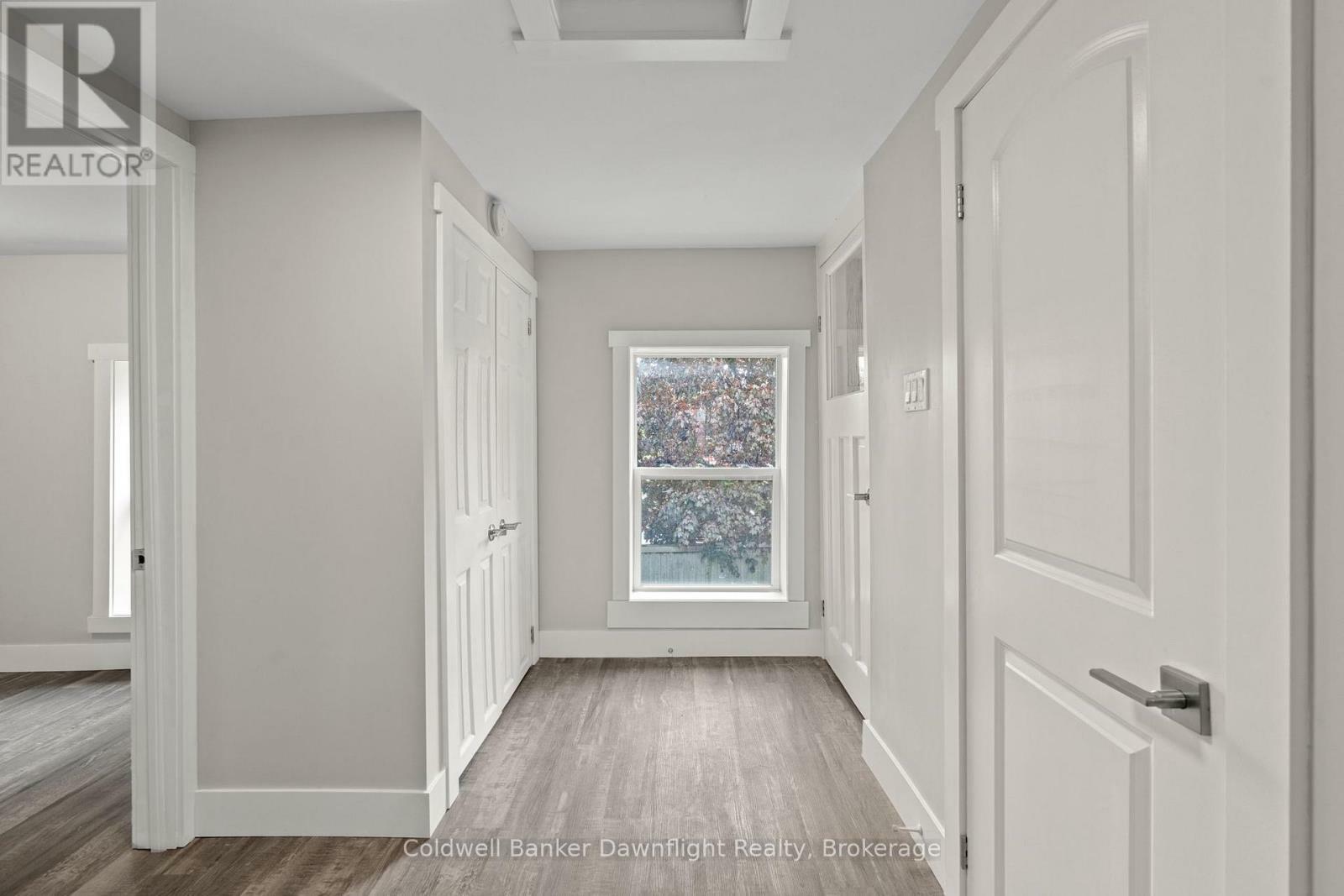 HURON EAST (SEAFORTH), Ontario, N0K 1W0, CA, 3 Bedrooms Bedrooms, ,2 BathroomsBathrooms,Residential,For Sale,1837892