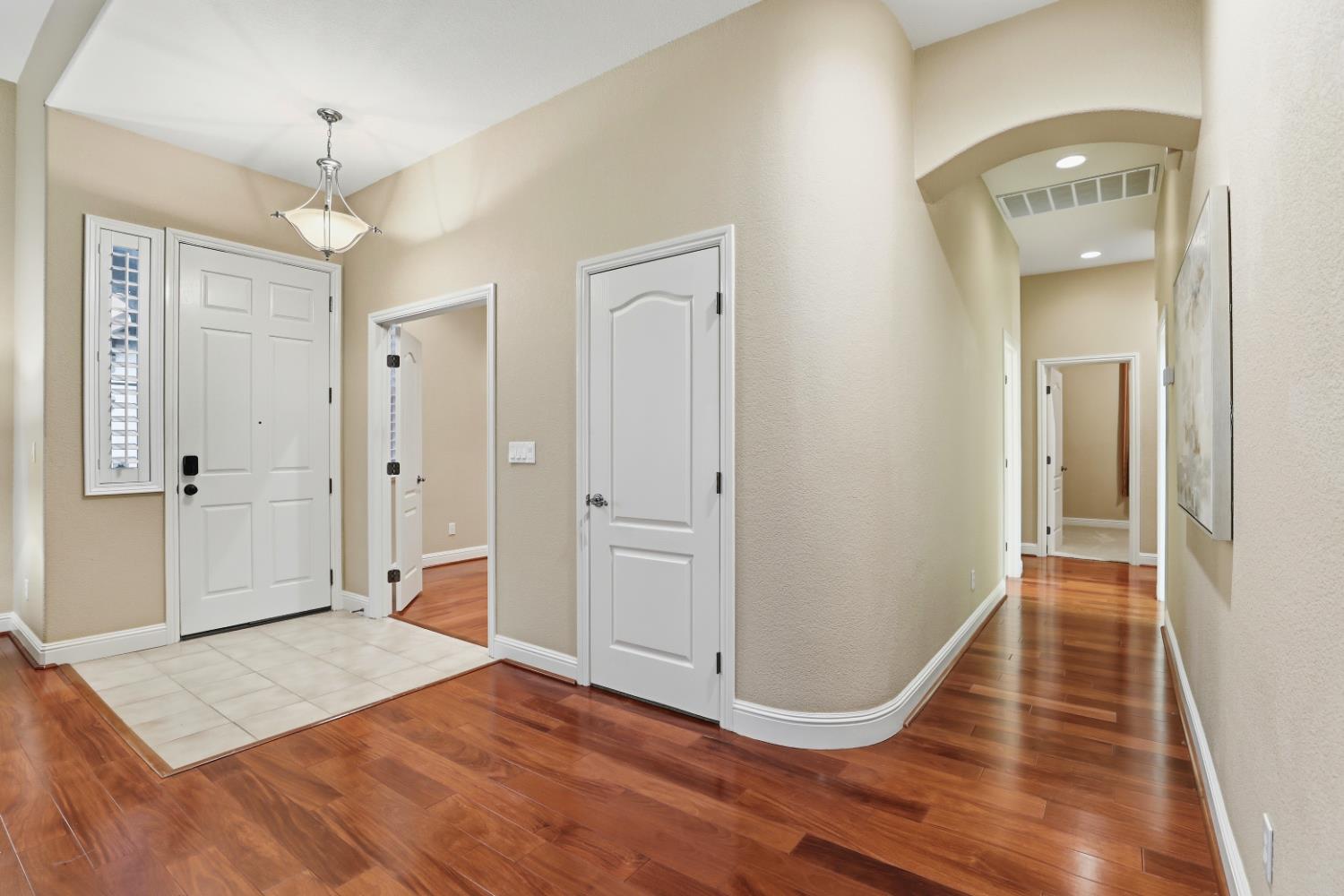 Folsom, California, 95630, United States, 3 Bedrooms Bedrooms, ,2 BathroomsBathrooms,Residential,For Sale,1992900