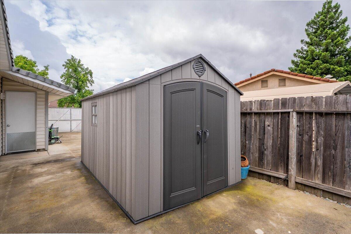 Redding, California, 96003, United States, 3 Bedrooms Bedrooms, ,3 BathroomsBathrooms,Residential,For Sale,1926978