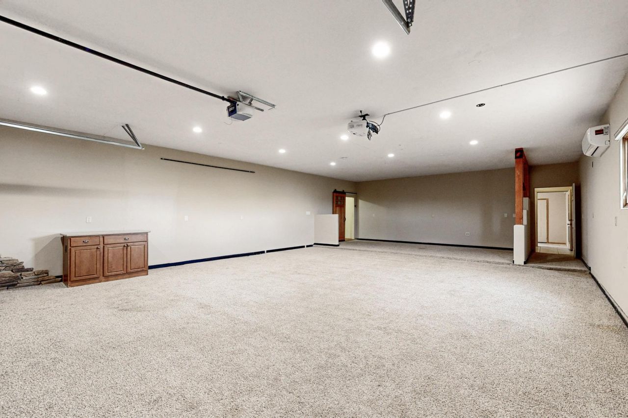 Edgewood, New Mexico, 87015, United States, 3 Bedrooms Bedrooms, ,4 BathroomsBathrooms,Residential,For Sale,1906900