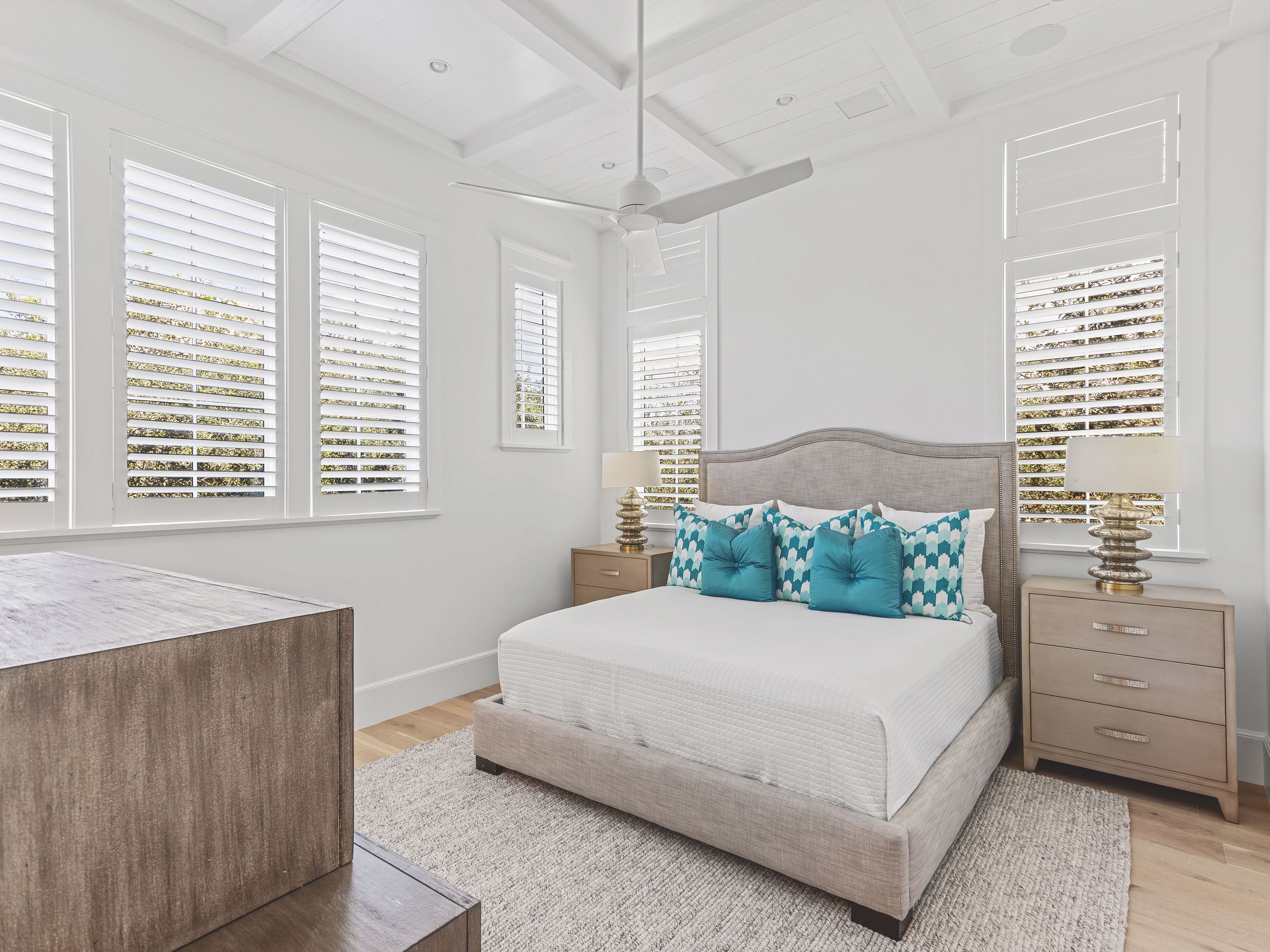  where  coastal luxury meets effortless living - 物件實景