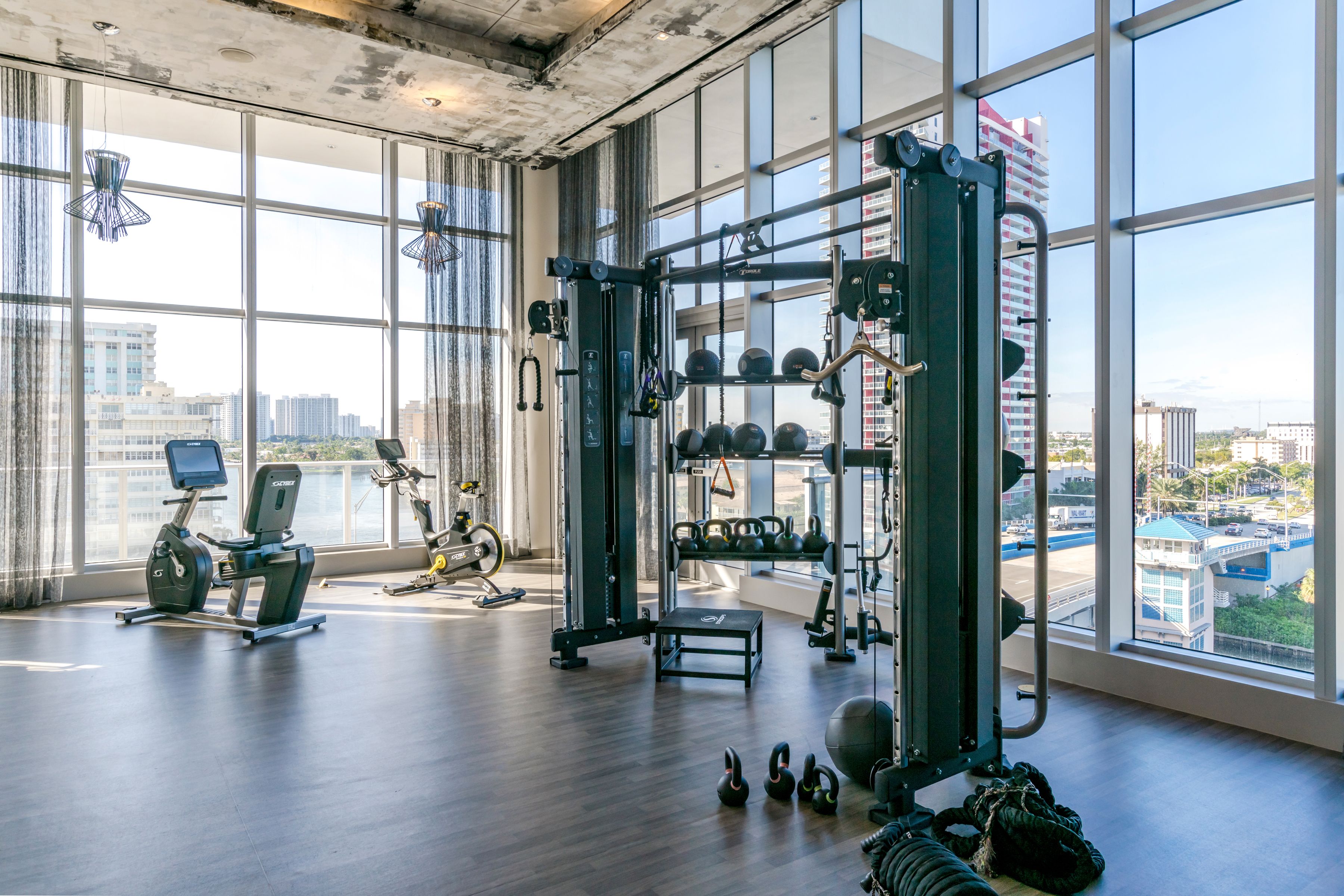  4010 S Ocean Dr, Hollywood, FL, 33019 - 物件實景
