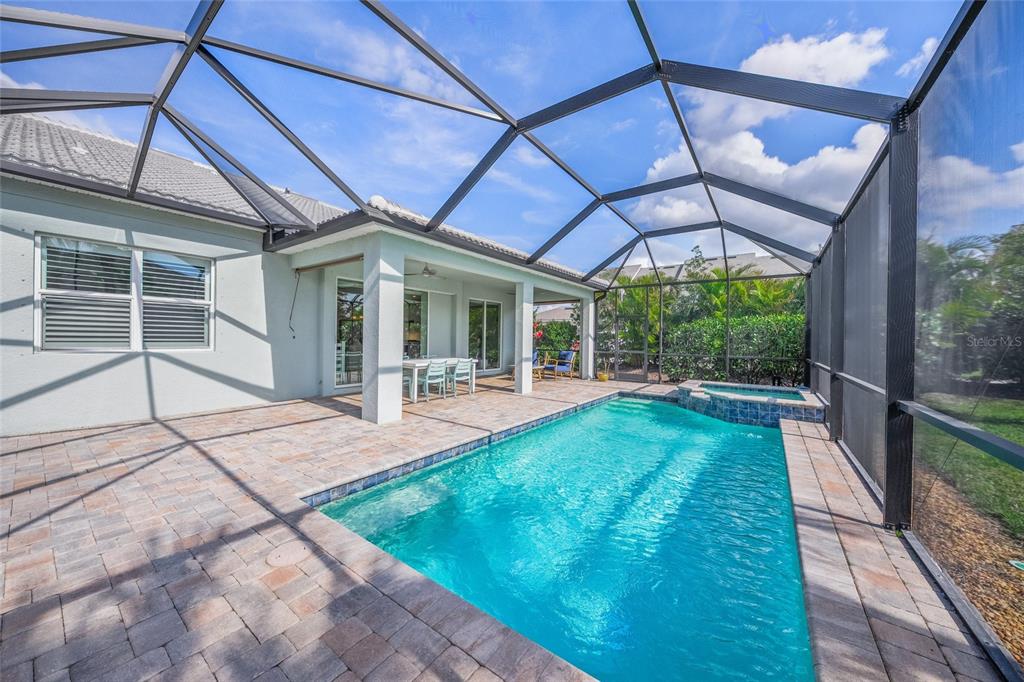 Bradenton, Florida, 34211, United States, 4 Bedrooms Bedrooms, ,4 BathroomsBathrooms,Residential,For Sale,1723904