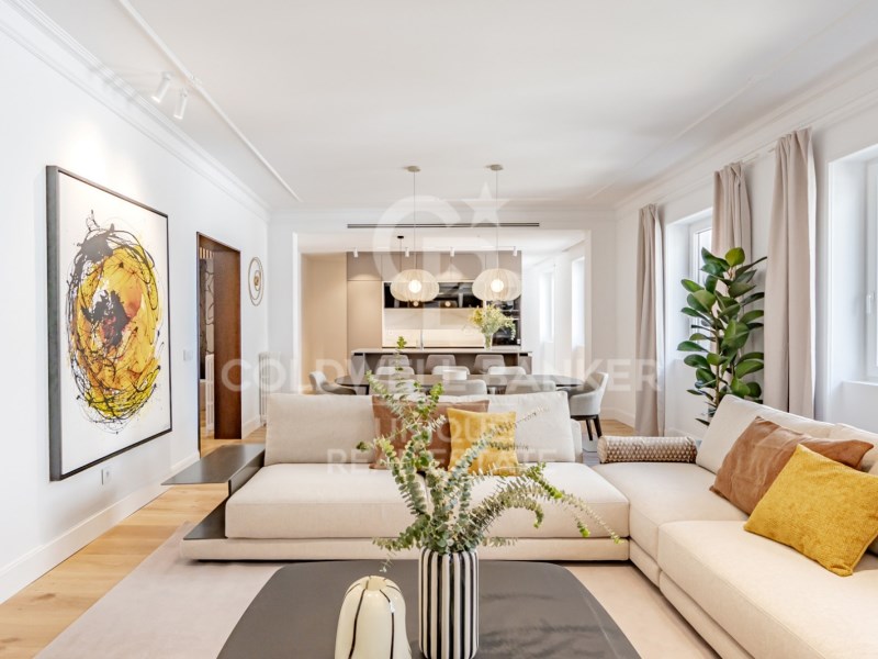 Madrid, Comunidad de Madrid, ES, 5 Bedrooms Bedrooms, ,5 BathroomsBathrooms,Residential,For Sale,1942128
