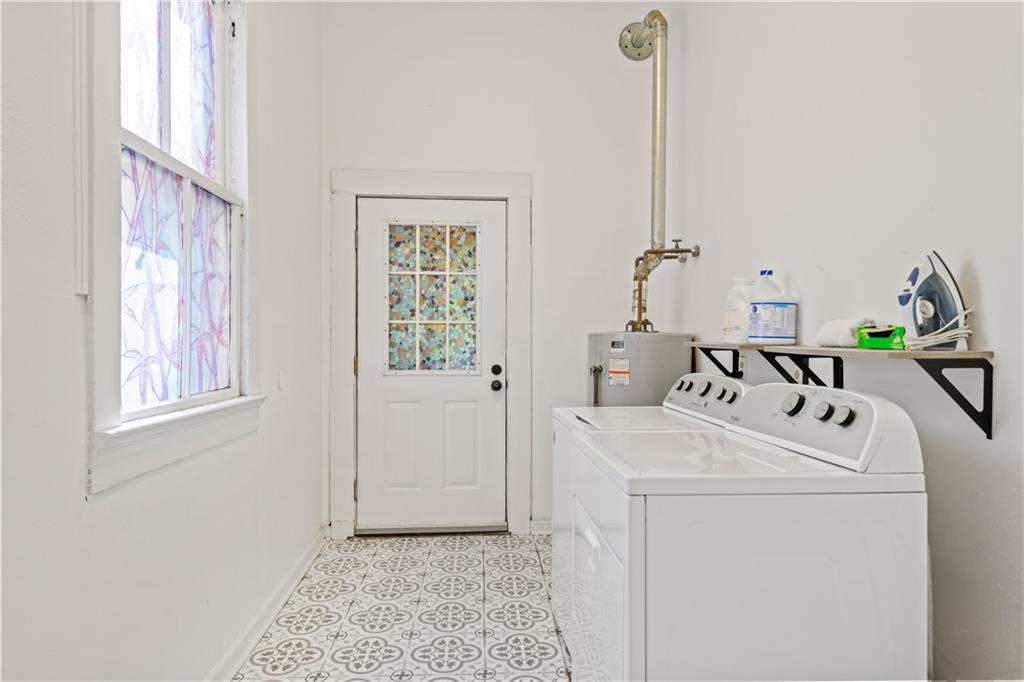 New Orleans, Louisiana, 70114, United States, 5 Bedrooms Bedrooms, ,2 BathroomsBathrooms,Residential,For Sale,1989356