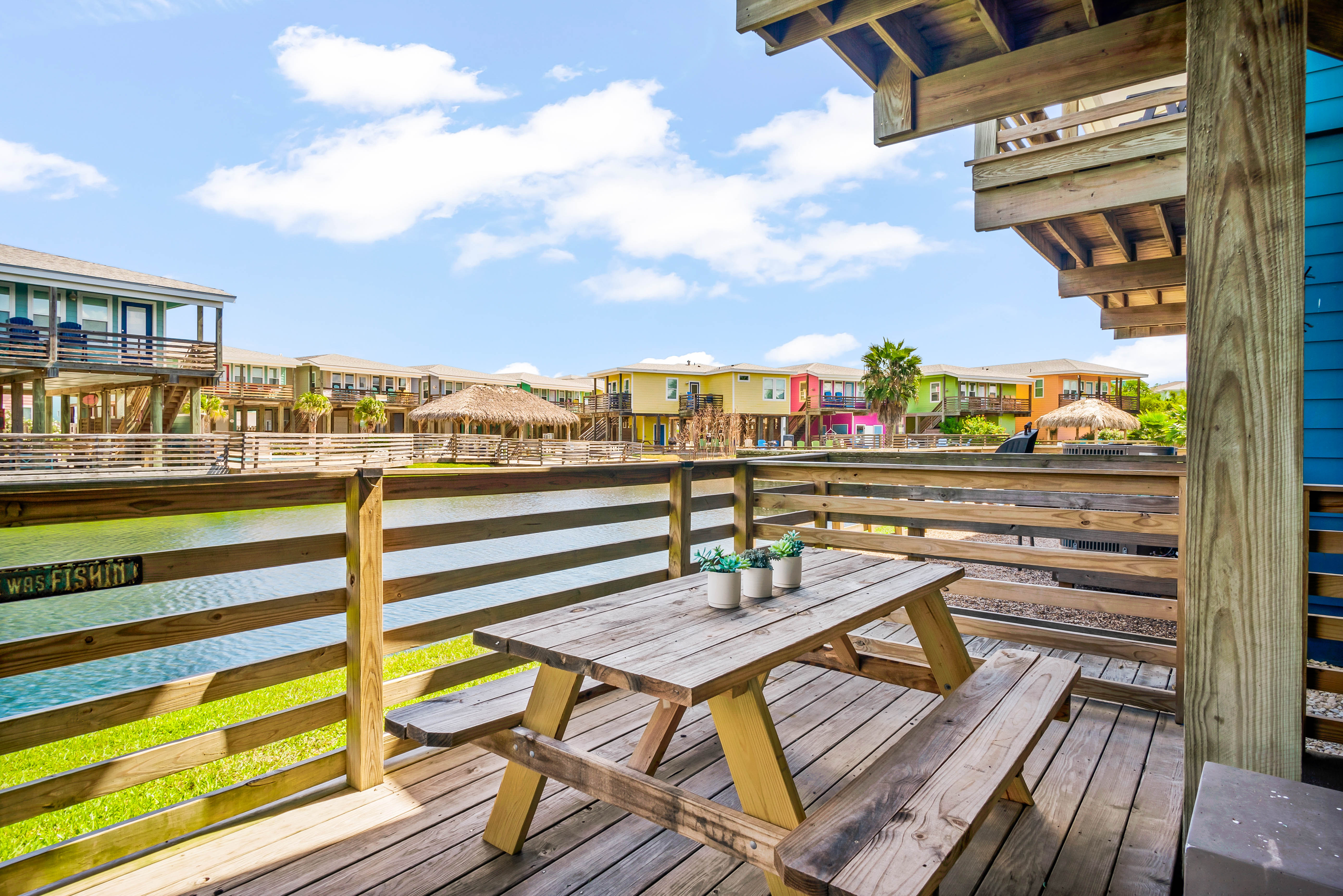  Fully Furnished Beach Home in Ocean Village - 物件實景