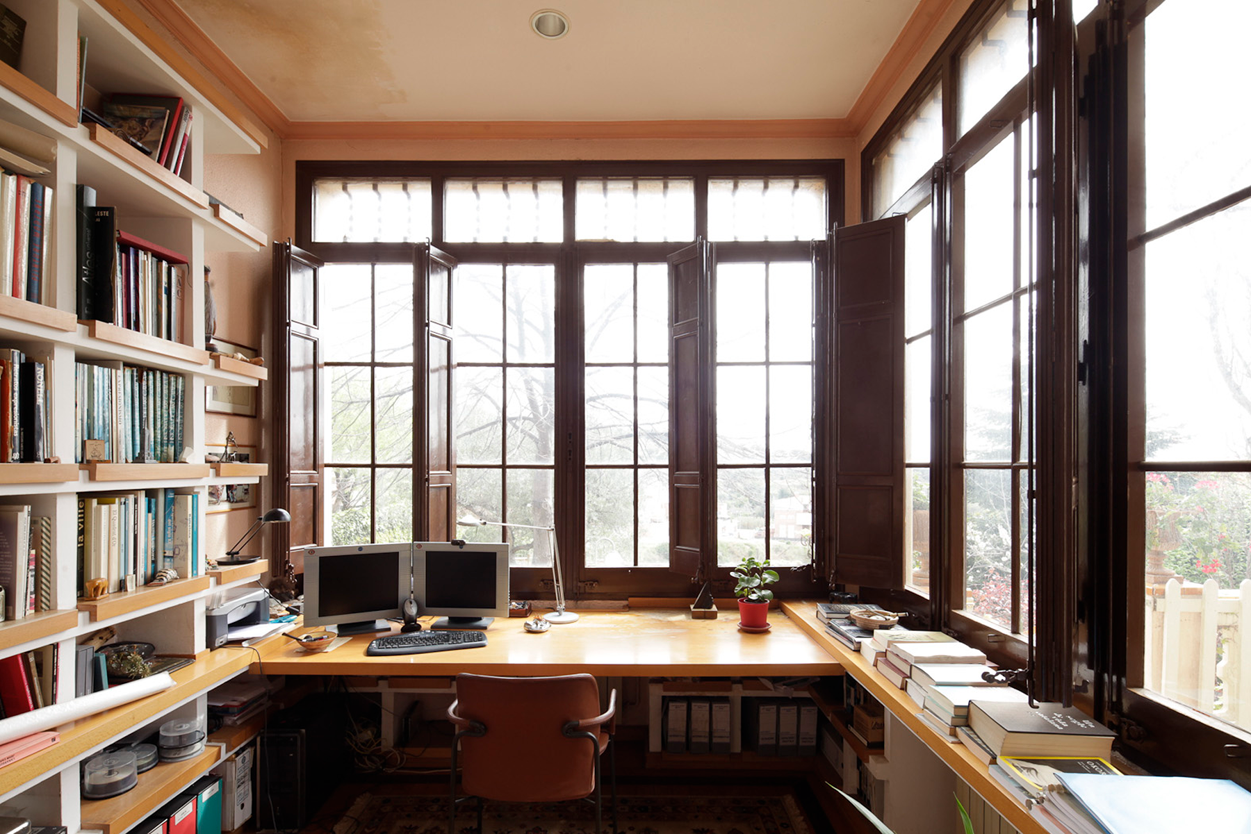 Exceptional Modernist house in the center of Tiana, Maresme - 物件實景