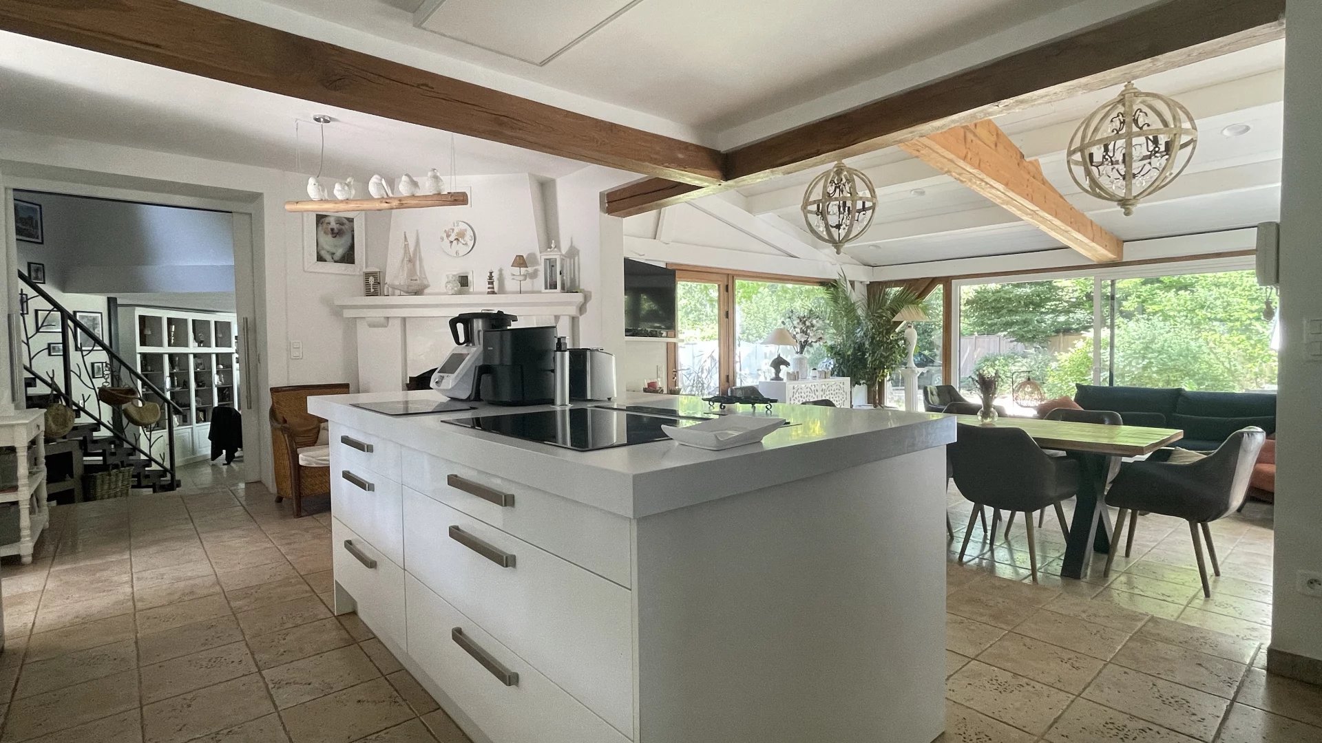 Bois-le-Roi, Île-de-France, 77590, FR, 4 Bedrooms Bedrooms, ,2 BathroomsBathrooms,Residential,For Sale,1986489