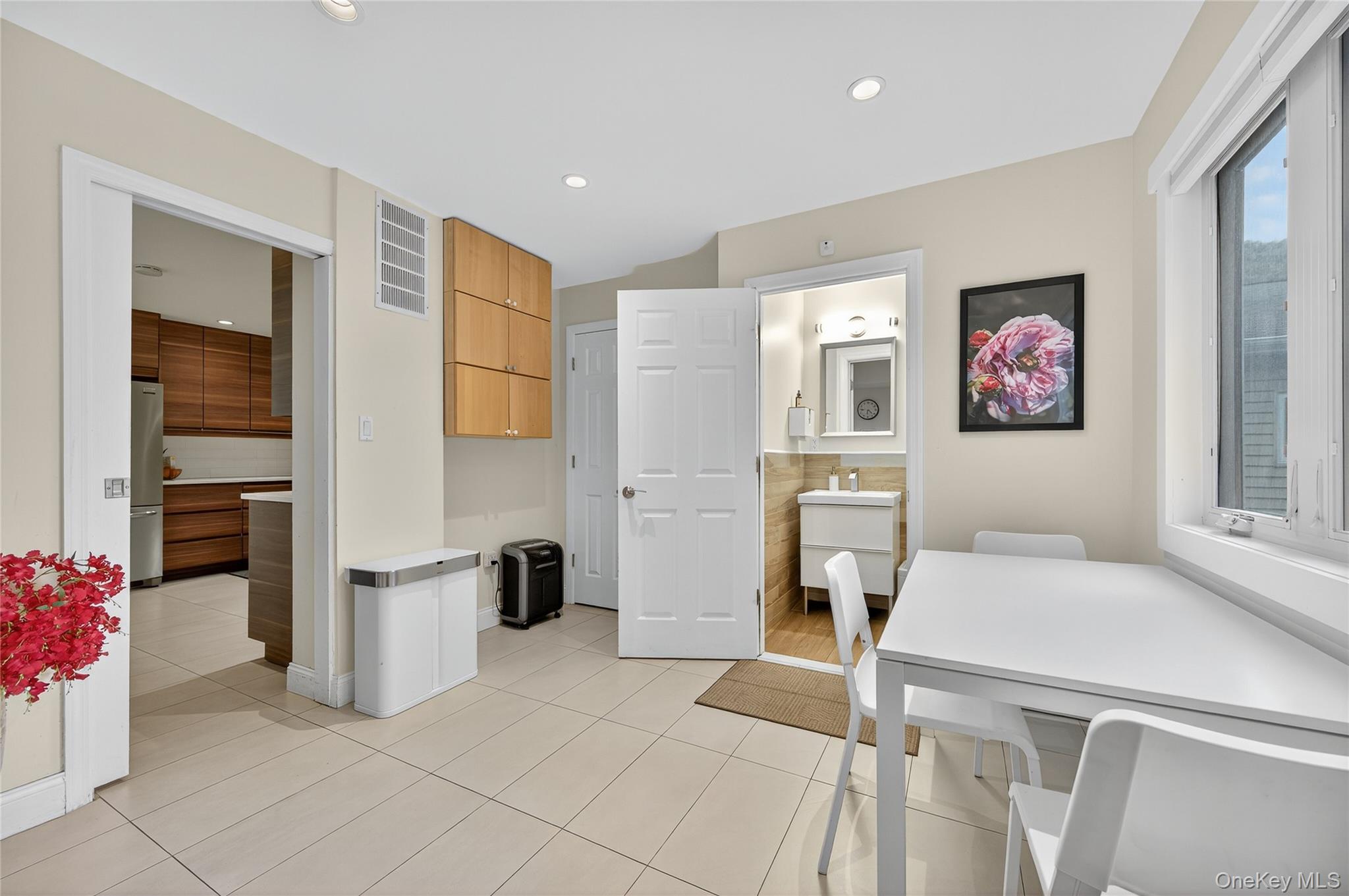  634 Park Avenue, Huntington, NY, 11743 - 物件實景