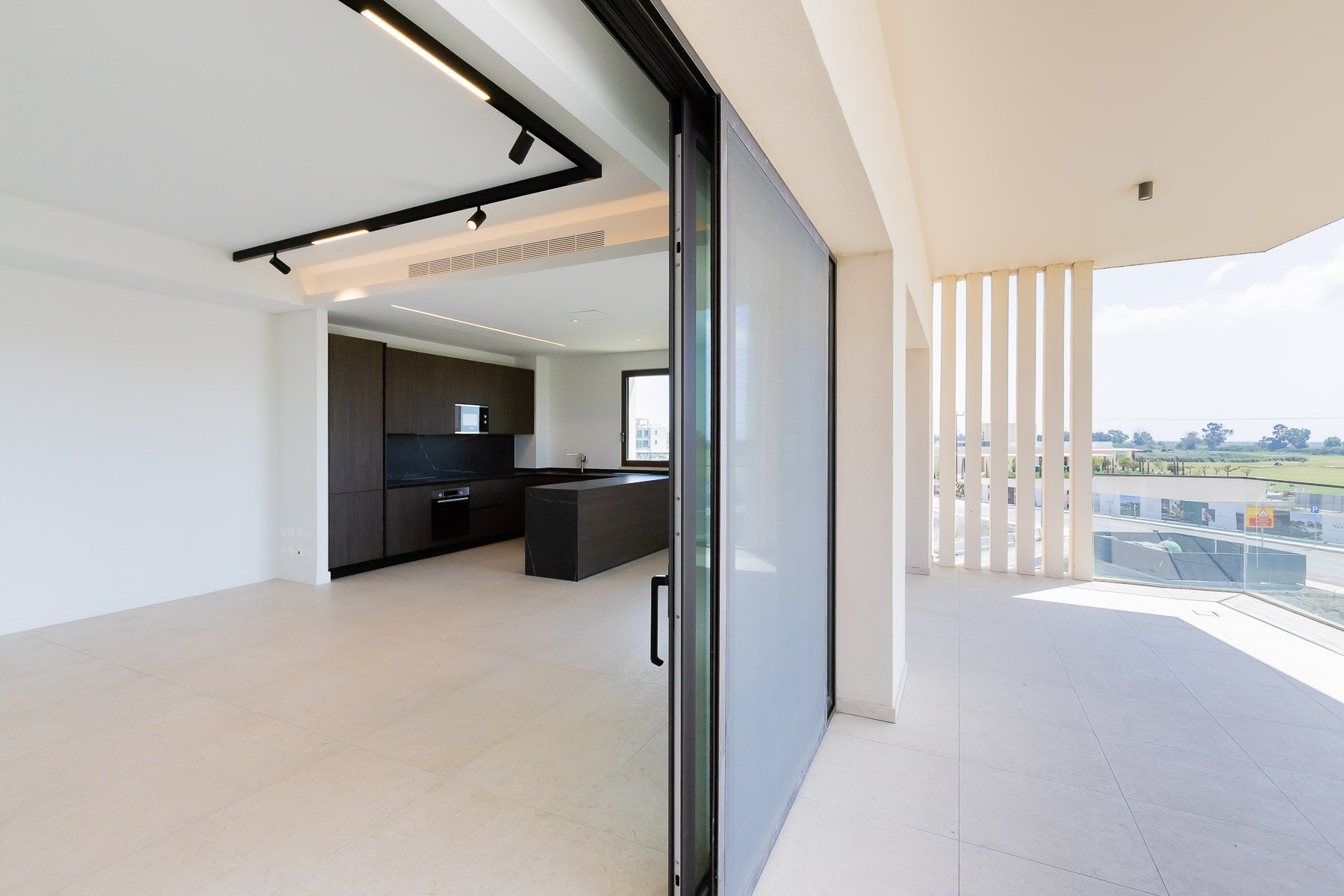  Contemporary 3 Bedroom Apartment with Golf Views in Limassol Greens - 物件實景