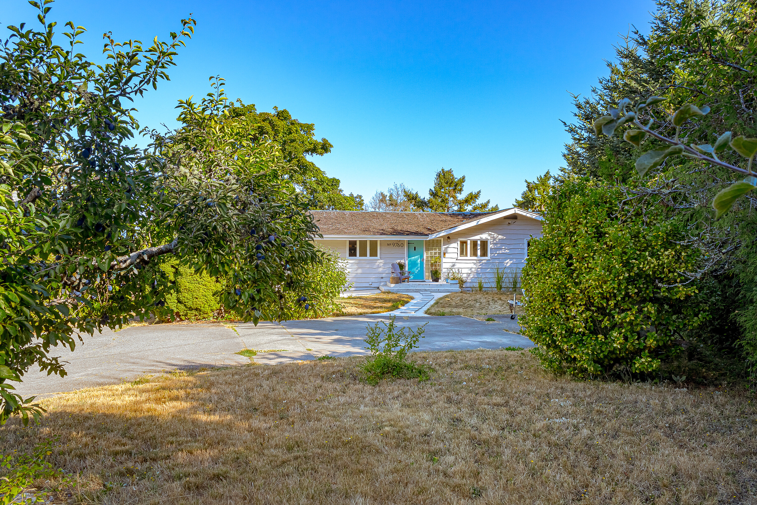  Prime Waterfront Home - 物件實景