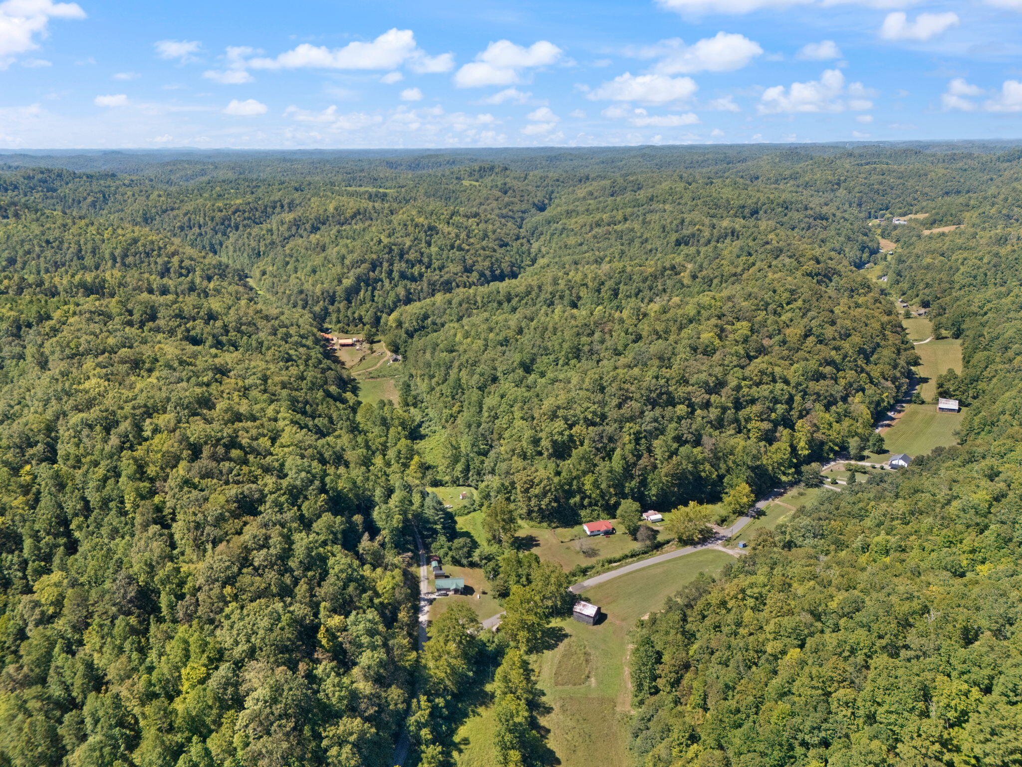 Sextons Creek, Kentucky, 40983, United States, 3 Bedrooms Bedrooms, ,2 BathroomsBathrooms,Residential,For Sale,1938834