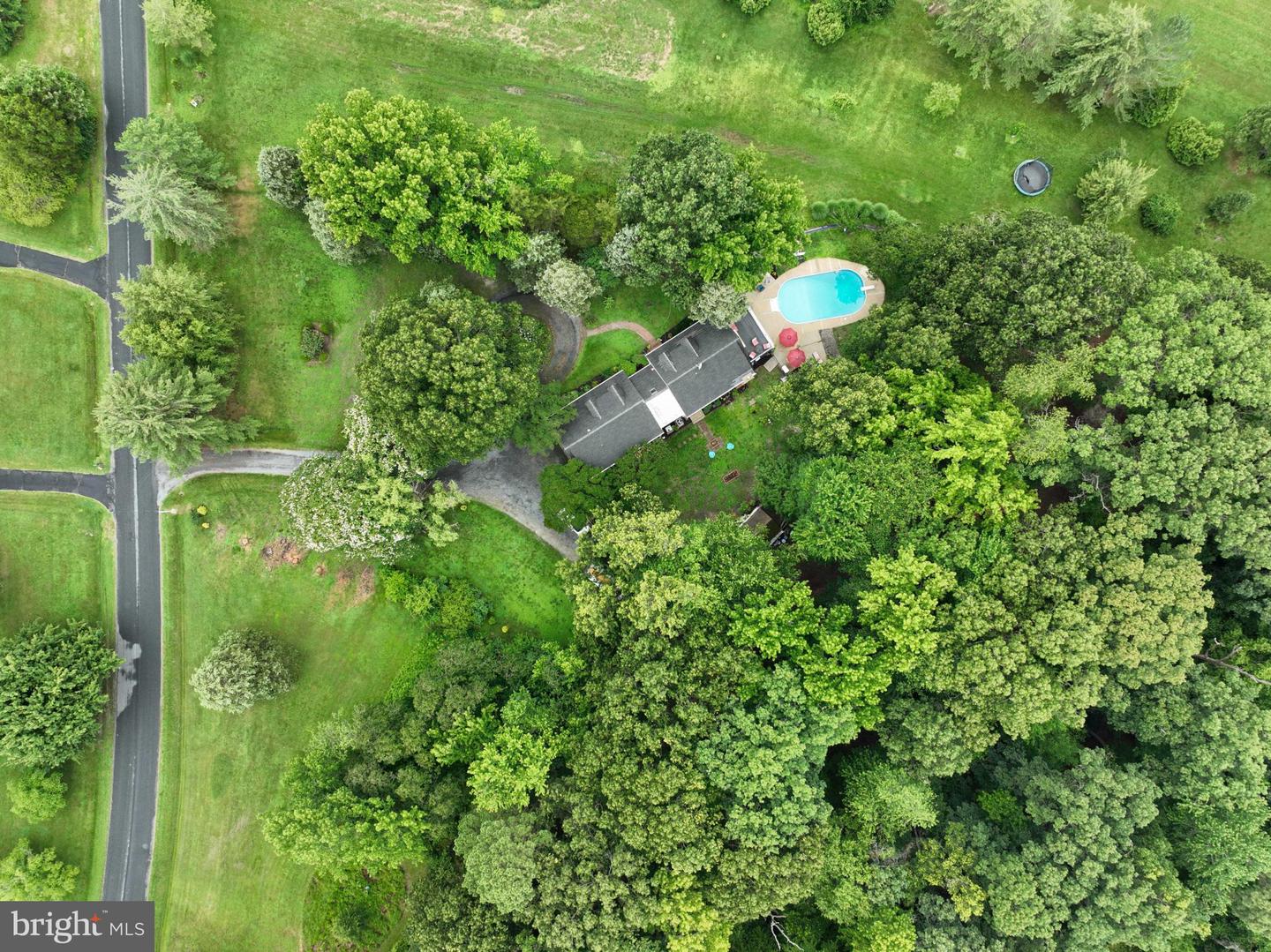 Easton, Maryland, 21601, United States, 5 Bedrooms Bedrooms, ,4 BathroomsBathrooms,Residential,For Sale,2002273