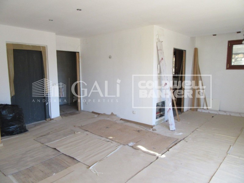 Canillo, Andorra, AD, 4 Bedrooms Bedrooms, ,2 BathroomsBathrooms,Residential,For Sale,1628029