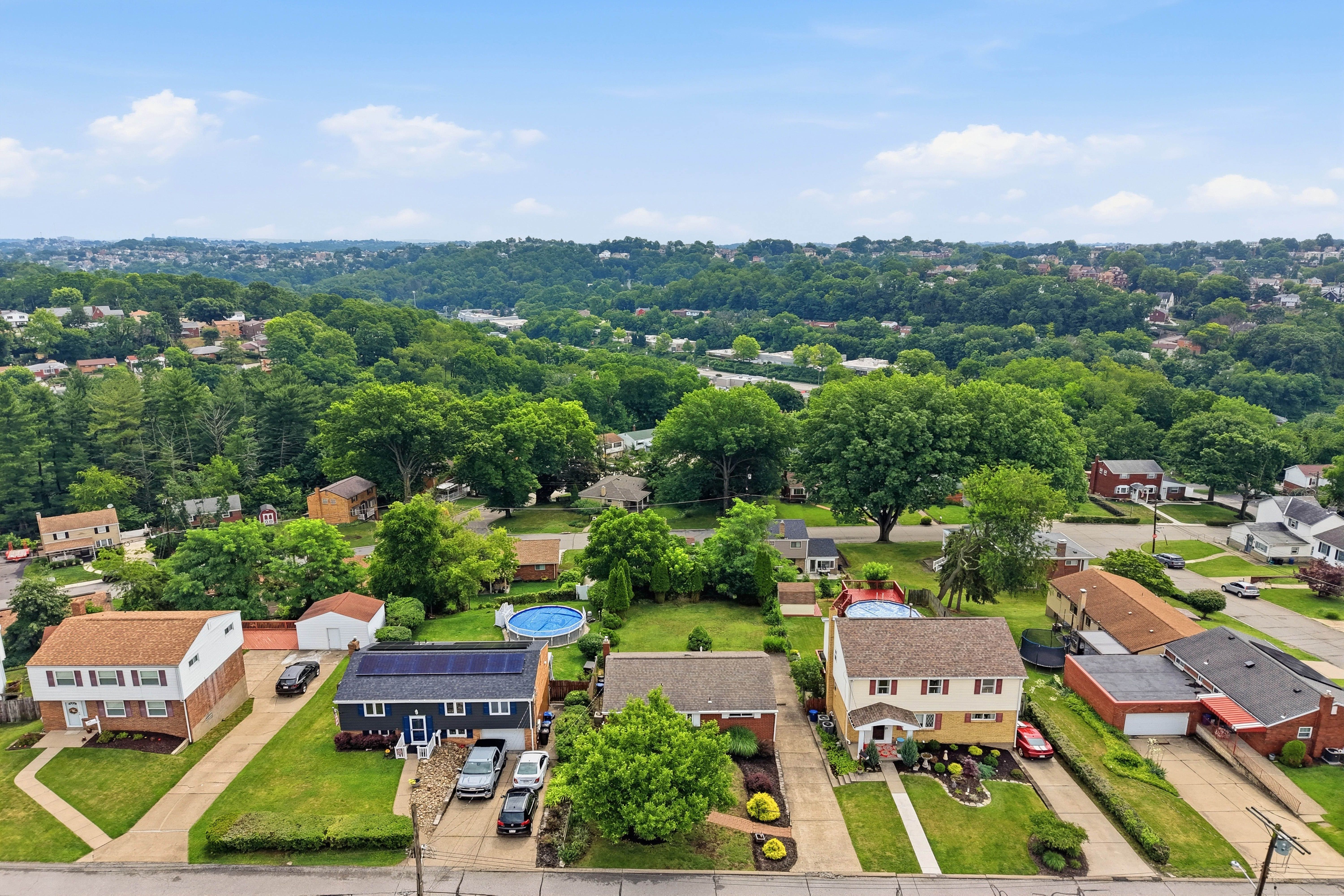  2456 Silver Oak Drive, Pittsburgh, PA 15220 - 物件實景