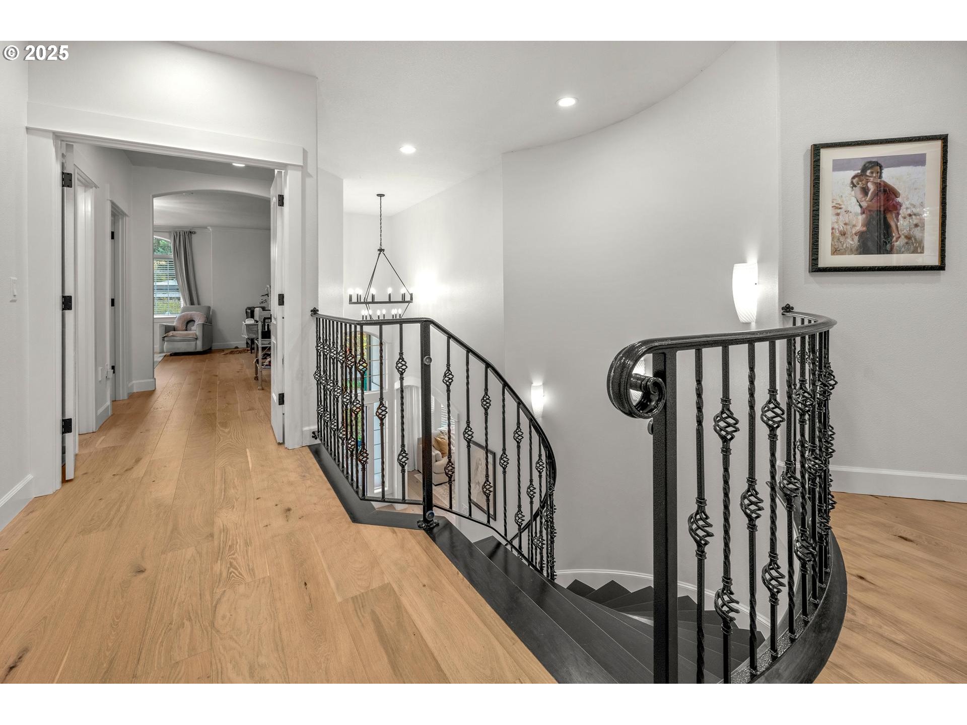 Portland, Oregon, 97223, United States, 4 Bedrooms Bedrooms, ,3 BathroomsBathrooms,Residential,For Sale,1991848