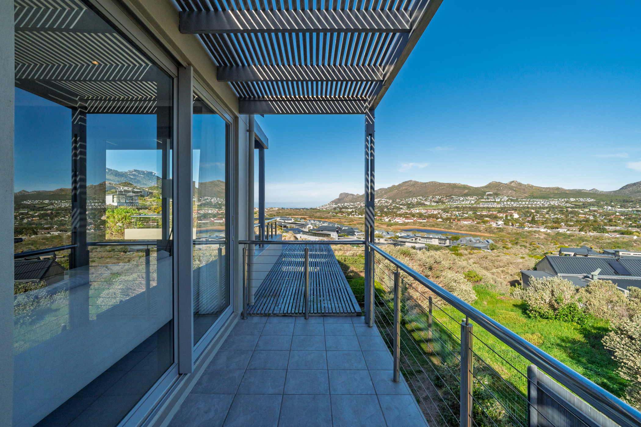  Noordhoek, Chapman