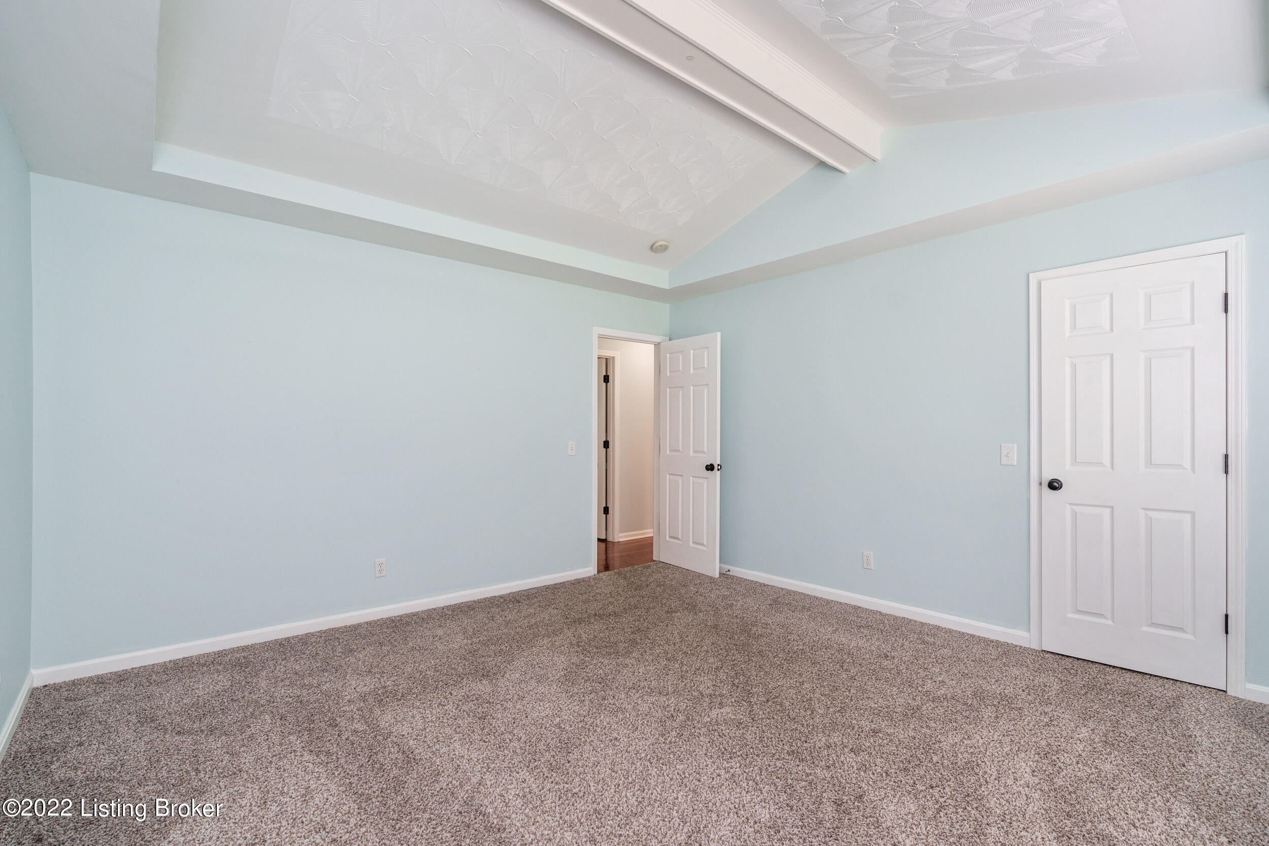 Pendleton, Kentucky, 40055, United States, 3 Bedrooms Bedrooms, ,2 BathroomsBathrooms,Residential,For Sale,1877377