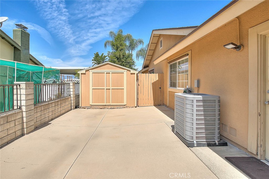 Loma Linda, California, 92354, United States, 4 Bedrooms Bedrooms, ,2 BathroomsBathrooms,Residential,For Sale,1841677